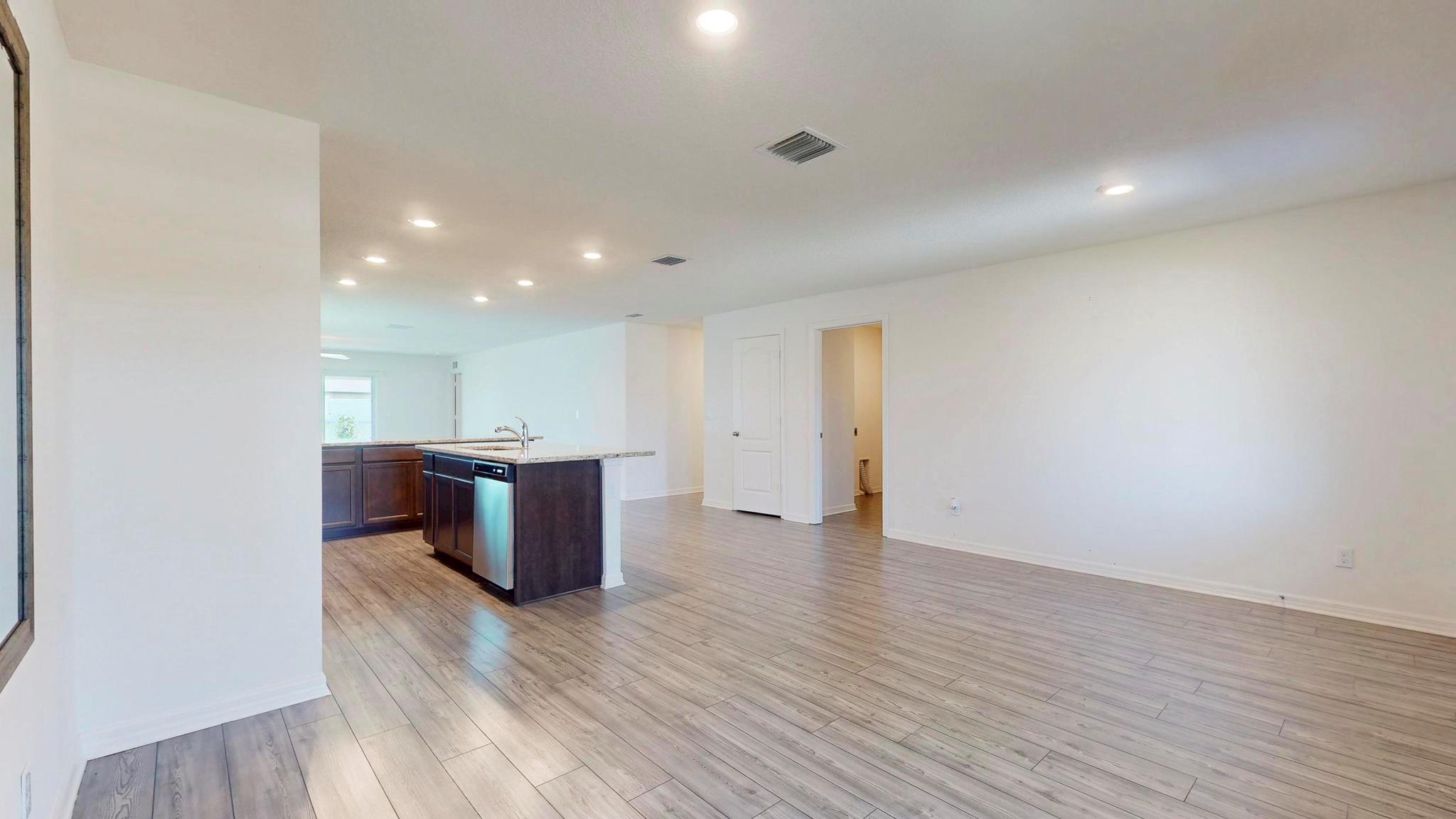 CELEBRATION POINTE - Residential