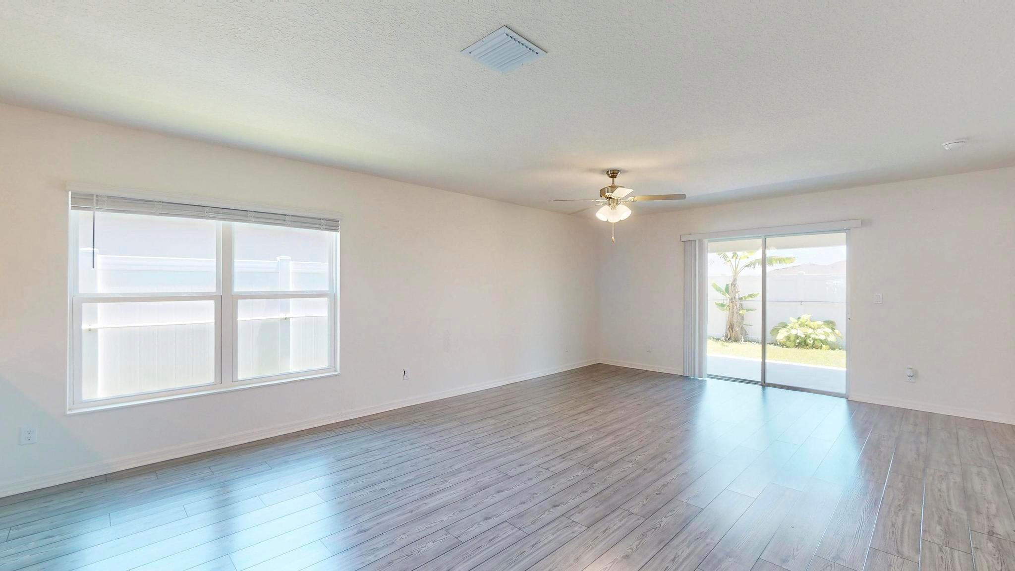 CELEBRATION POINTE - Residential