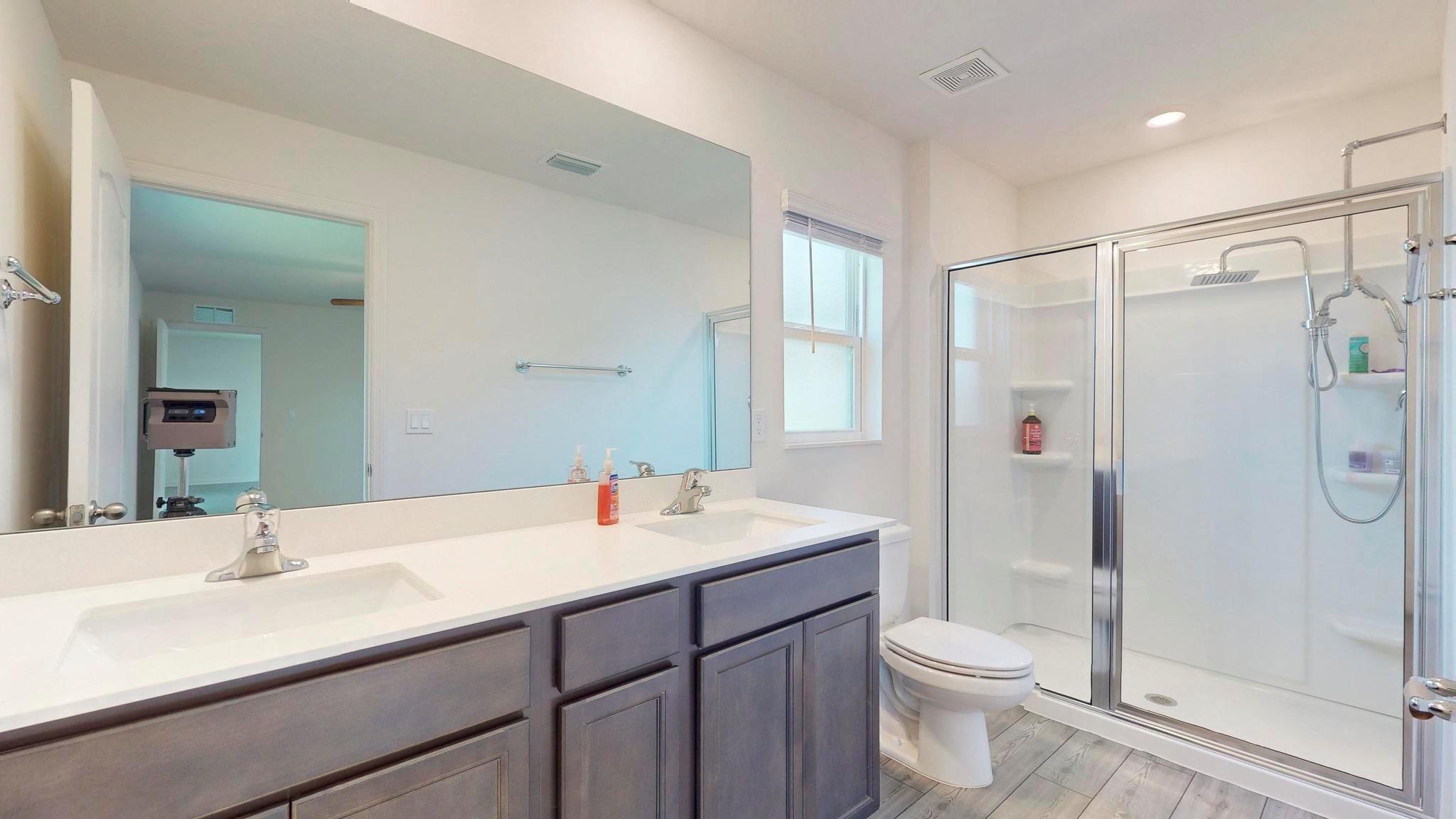 CELEBRATION POINTE - Residential