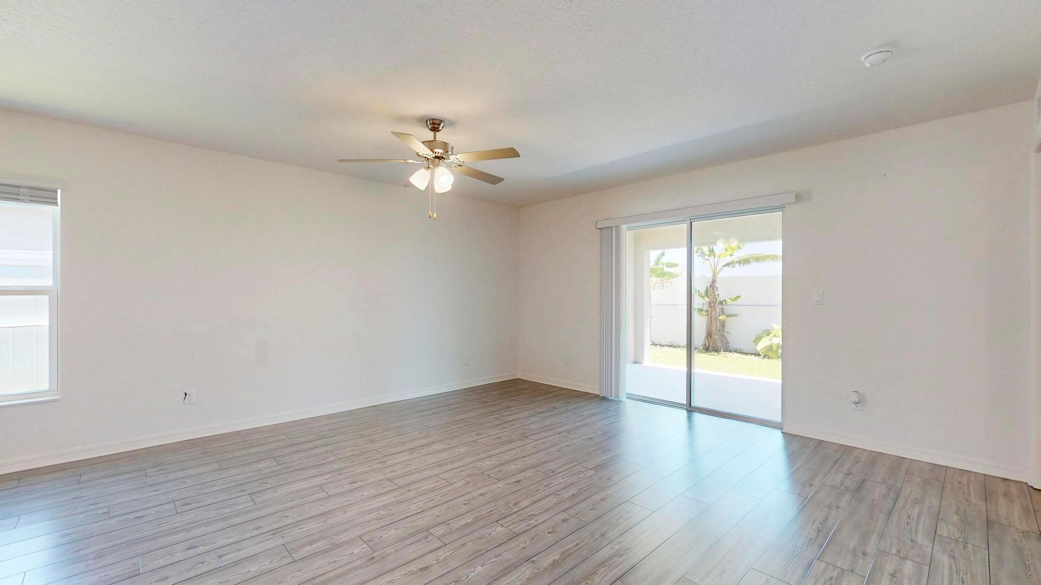 CELEBRATION POINTE - Residential