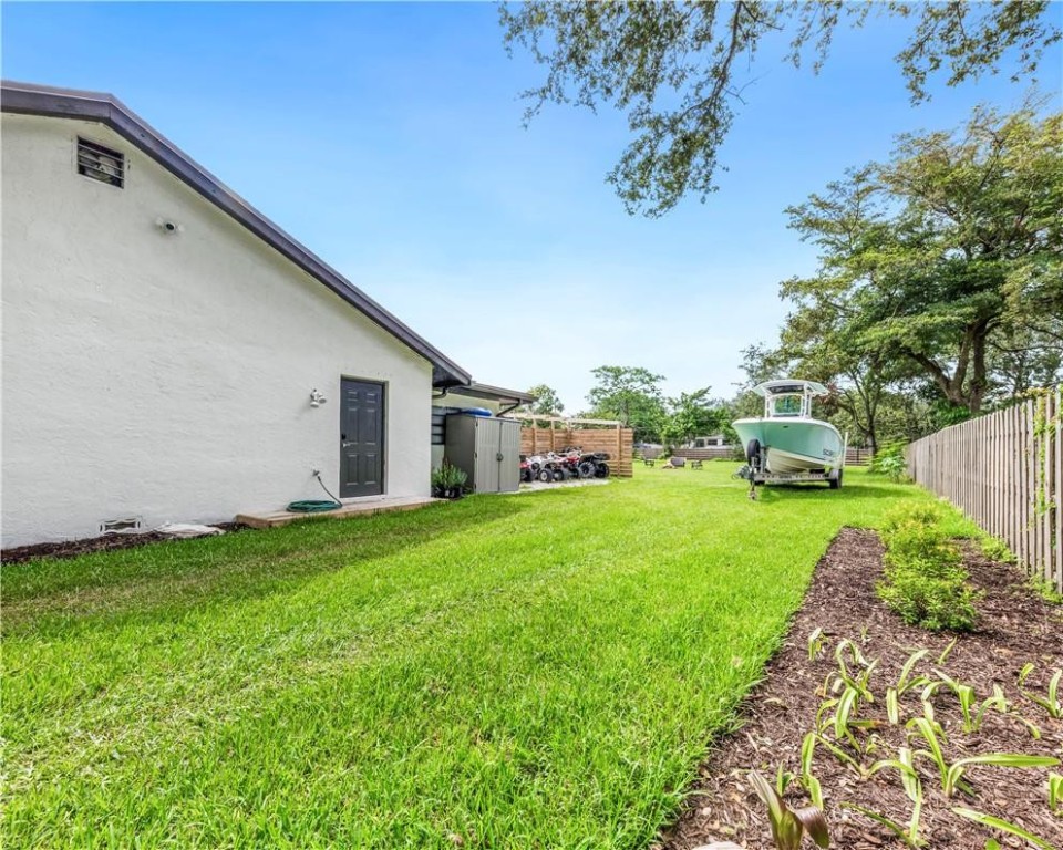 Davie Oaks - Residential