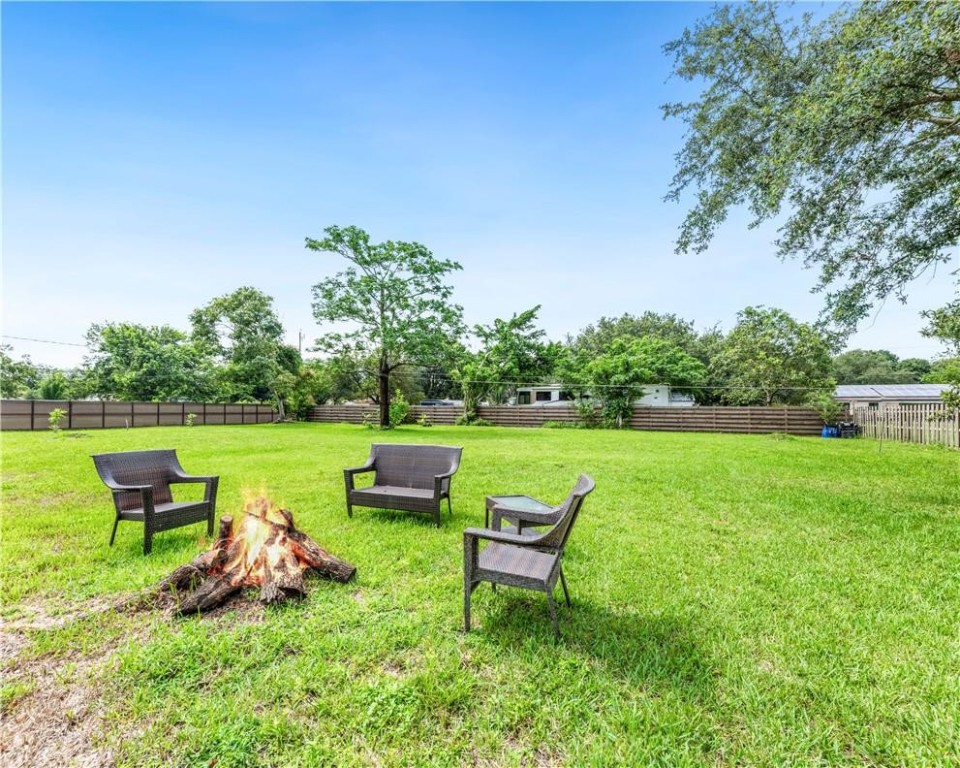 Davie Oaks - Residential