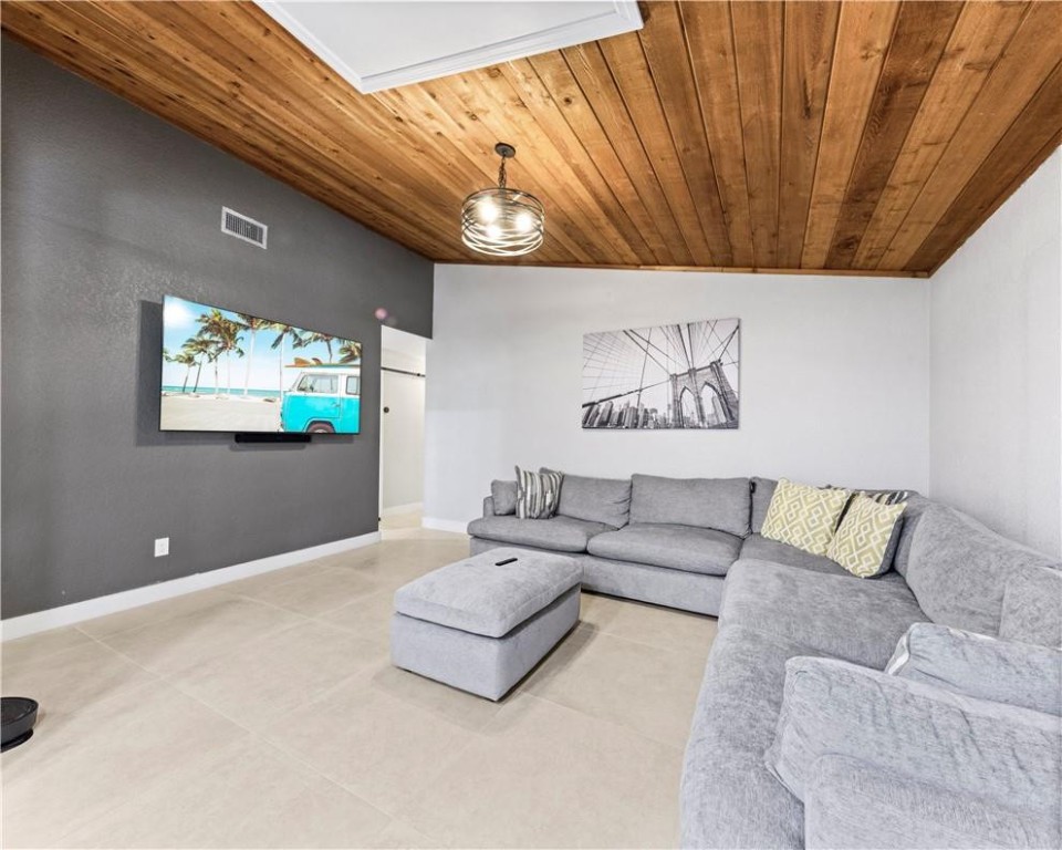 Davie Oaks - Residential