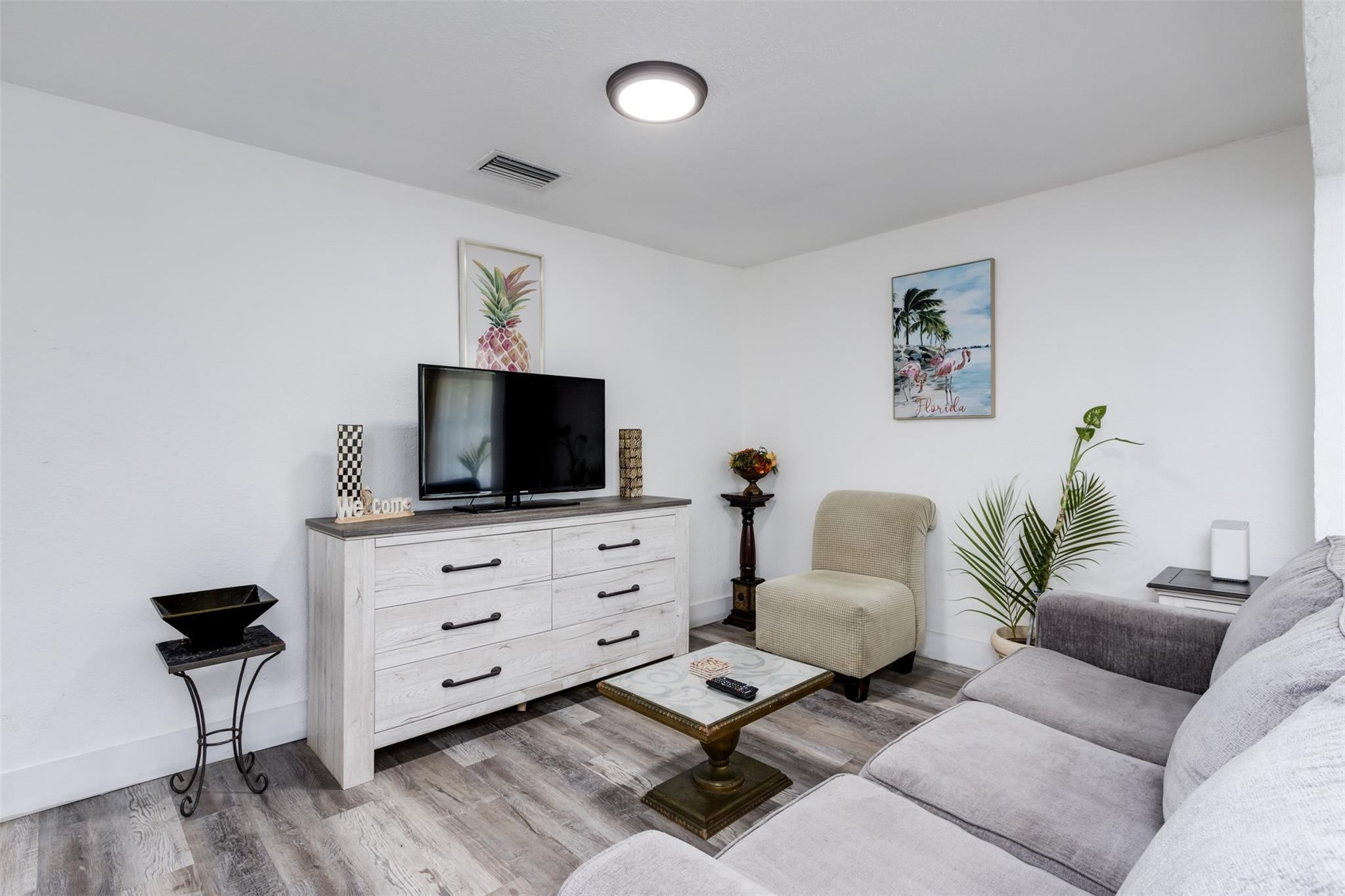 North Lauderdale 1-48 D - Residential Lease