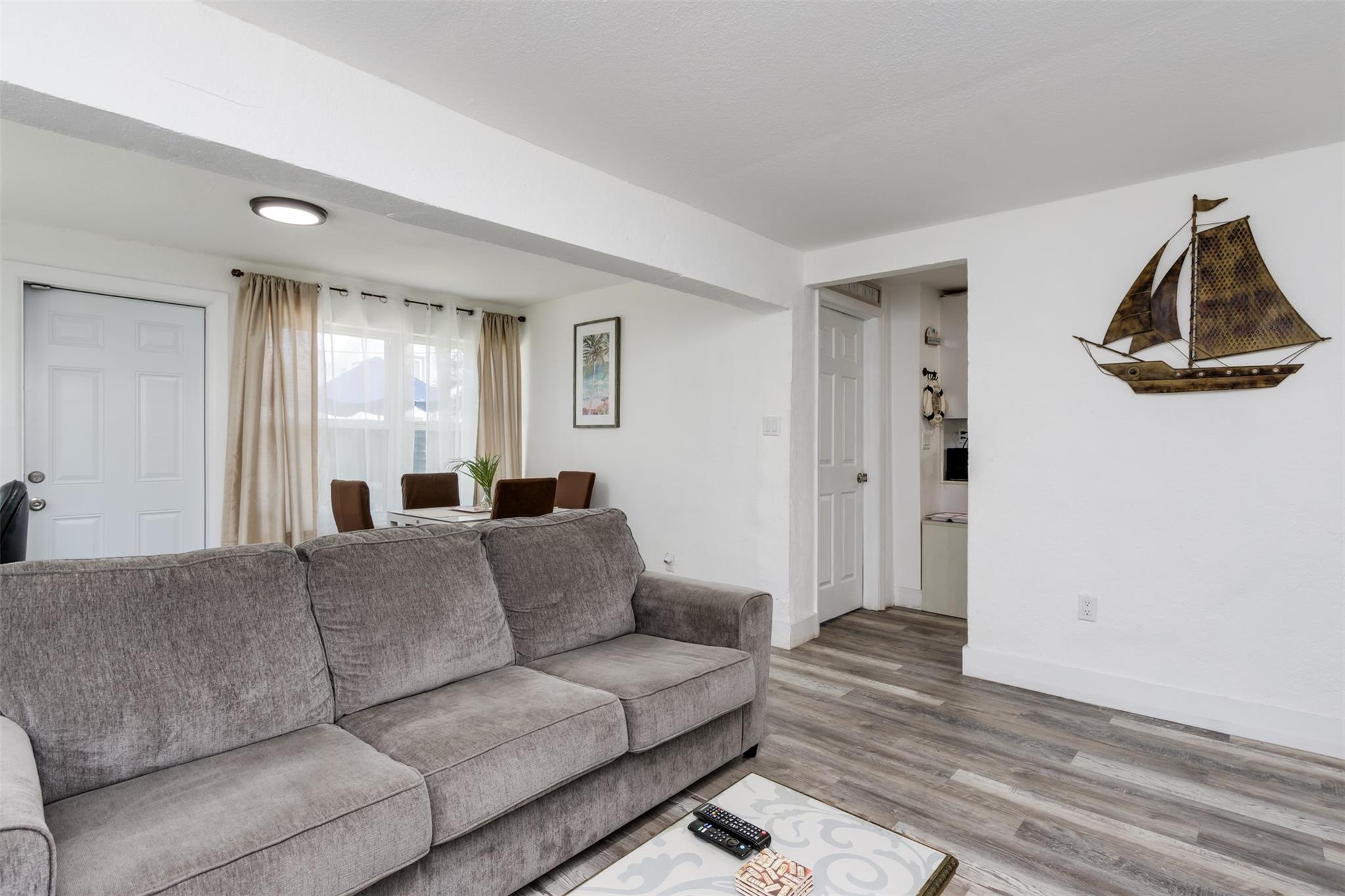 North Lauderdale 1-48 D - Residential Lease