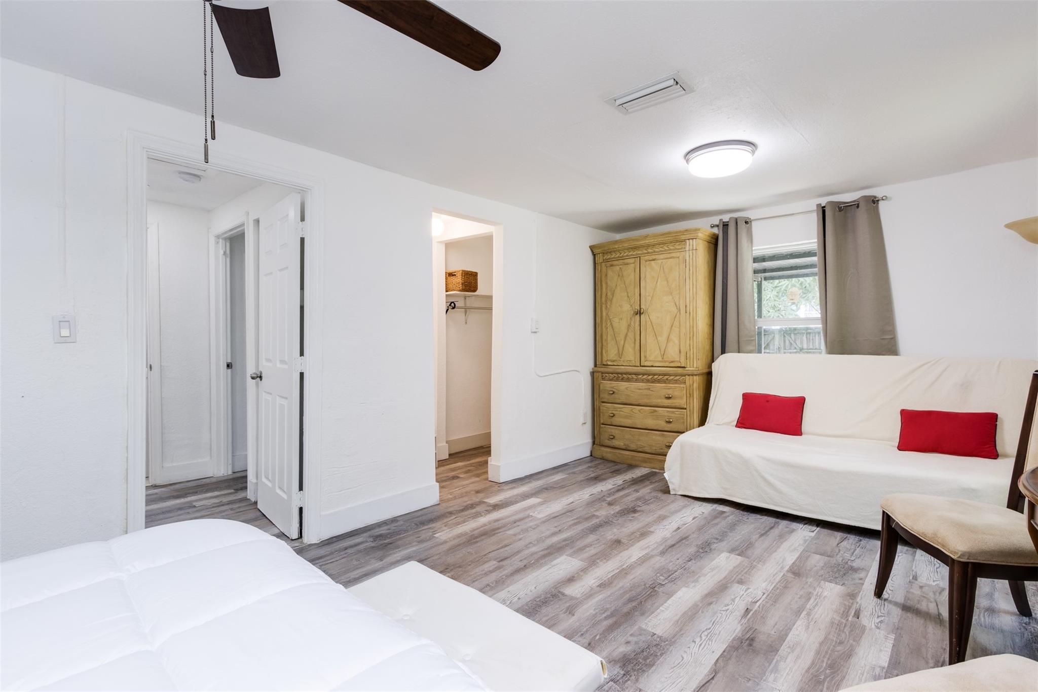 North Lauderdale 1-48 D - Residential Lease