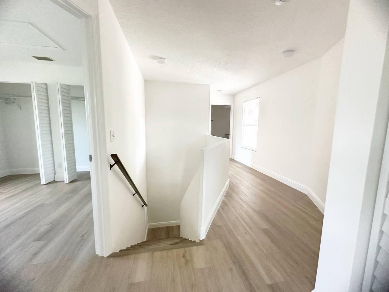 SUGAR POND MANOR OF WELLINGTON - Residential Lease