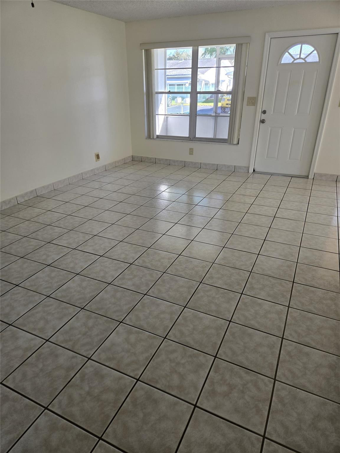 Lauderdale West Condo Nox - Residential
