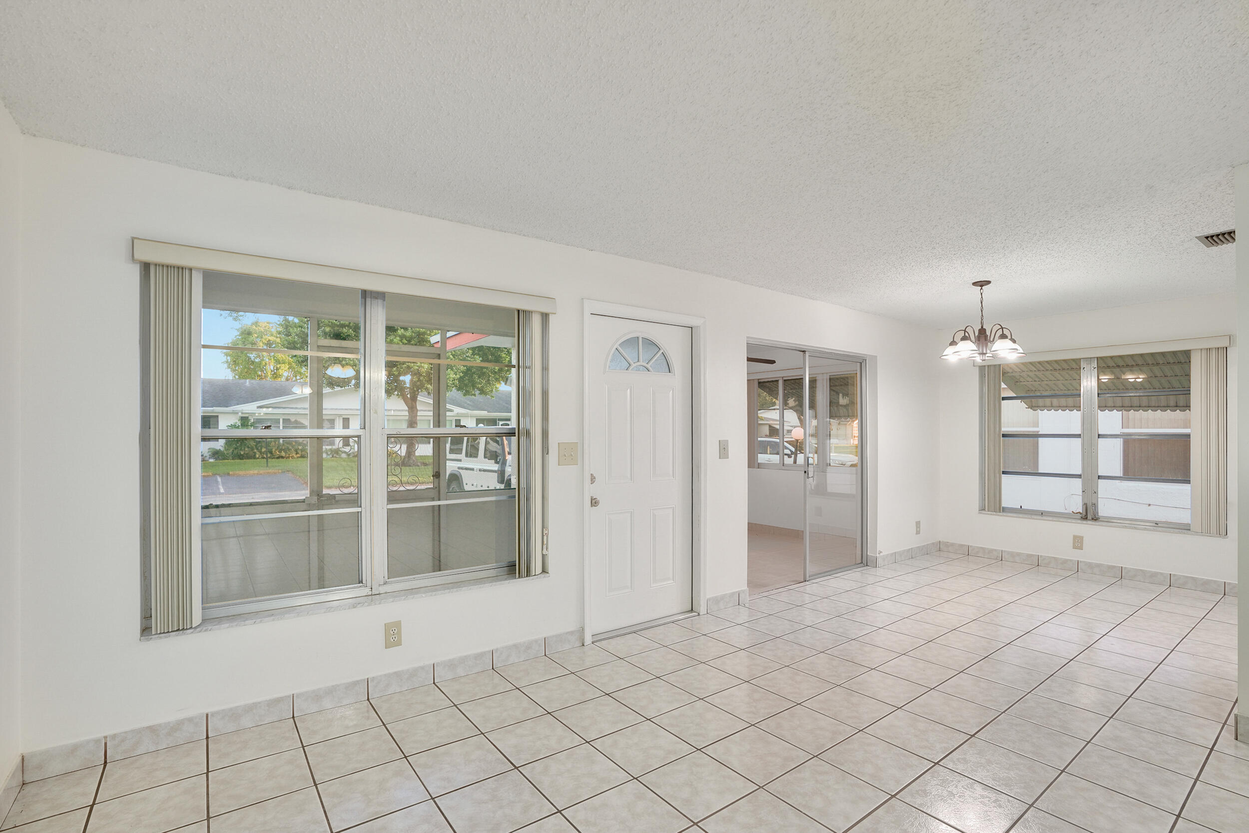 Lauderdale West Condo Nox - Residential