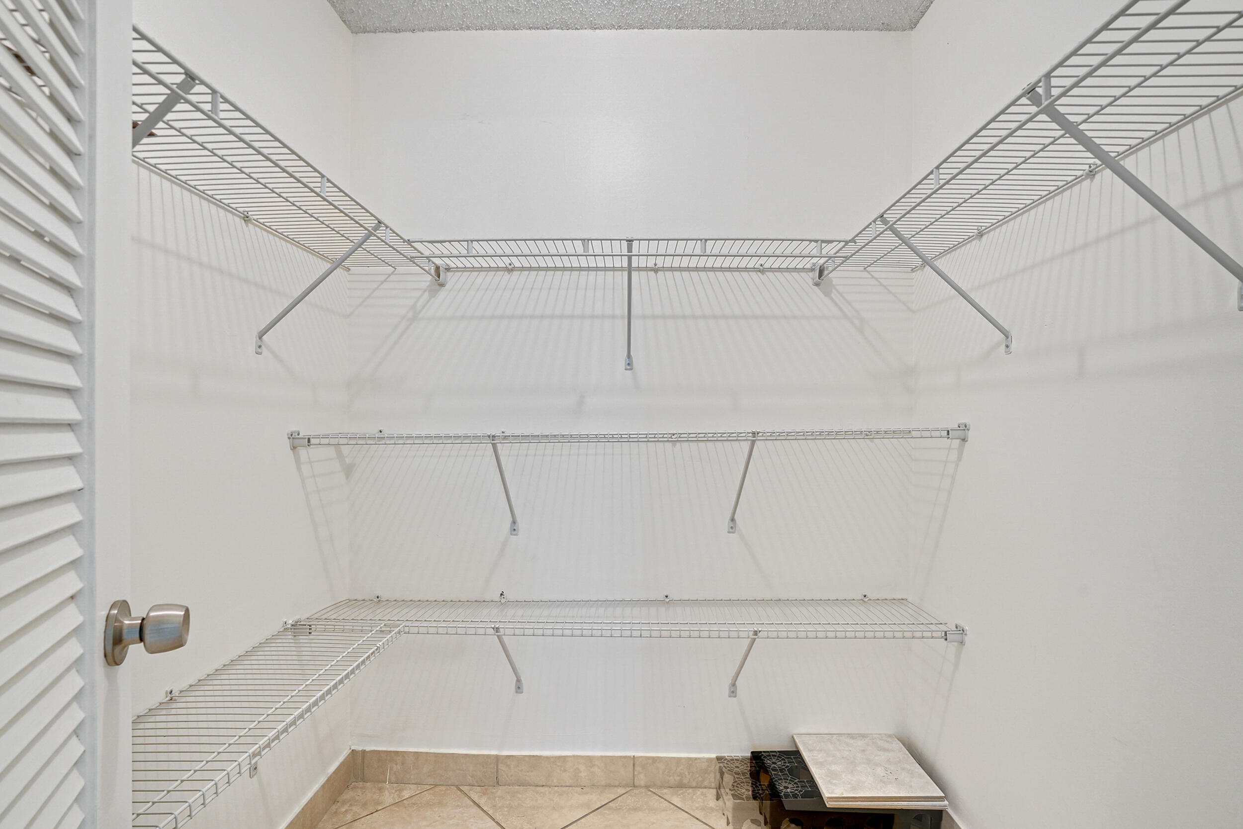 Lauderdale West Condo Nox - Residential