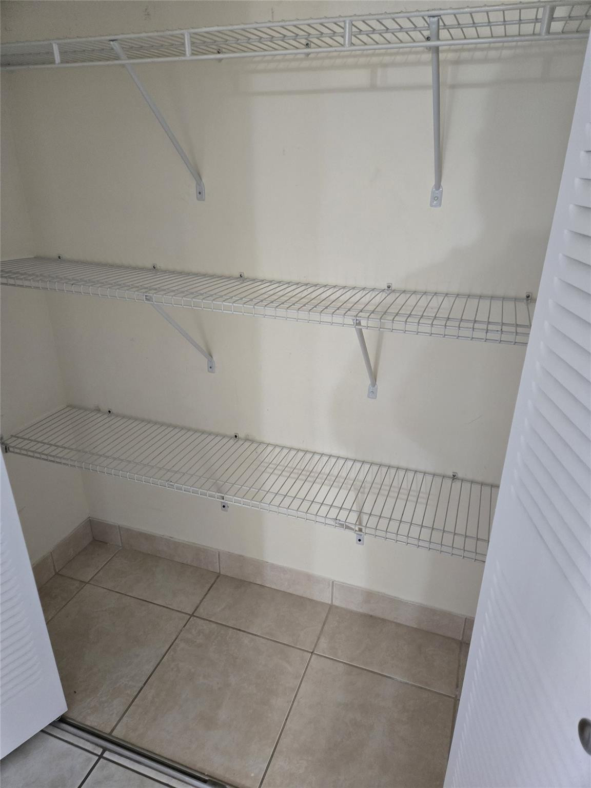 Lauderdale West Condo Nox - Residential