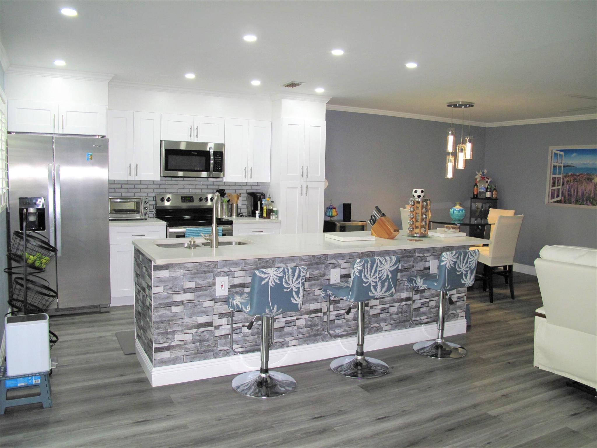 HIGH POINT OF DELRAY SEC - Residential Lease
