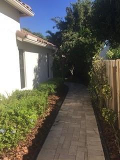 MEADOWS 300 1 - Residential