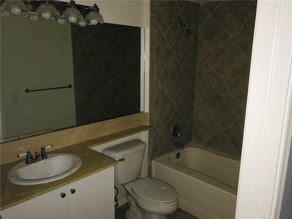 MOORINGS AT LANTANA CONDO - Residential Lease