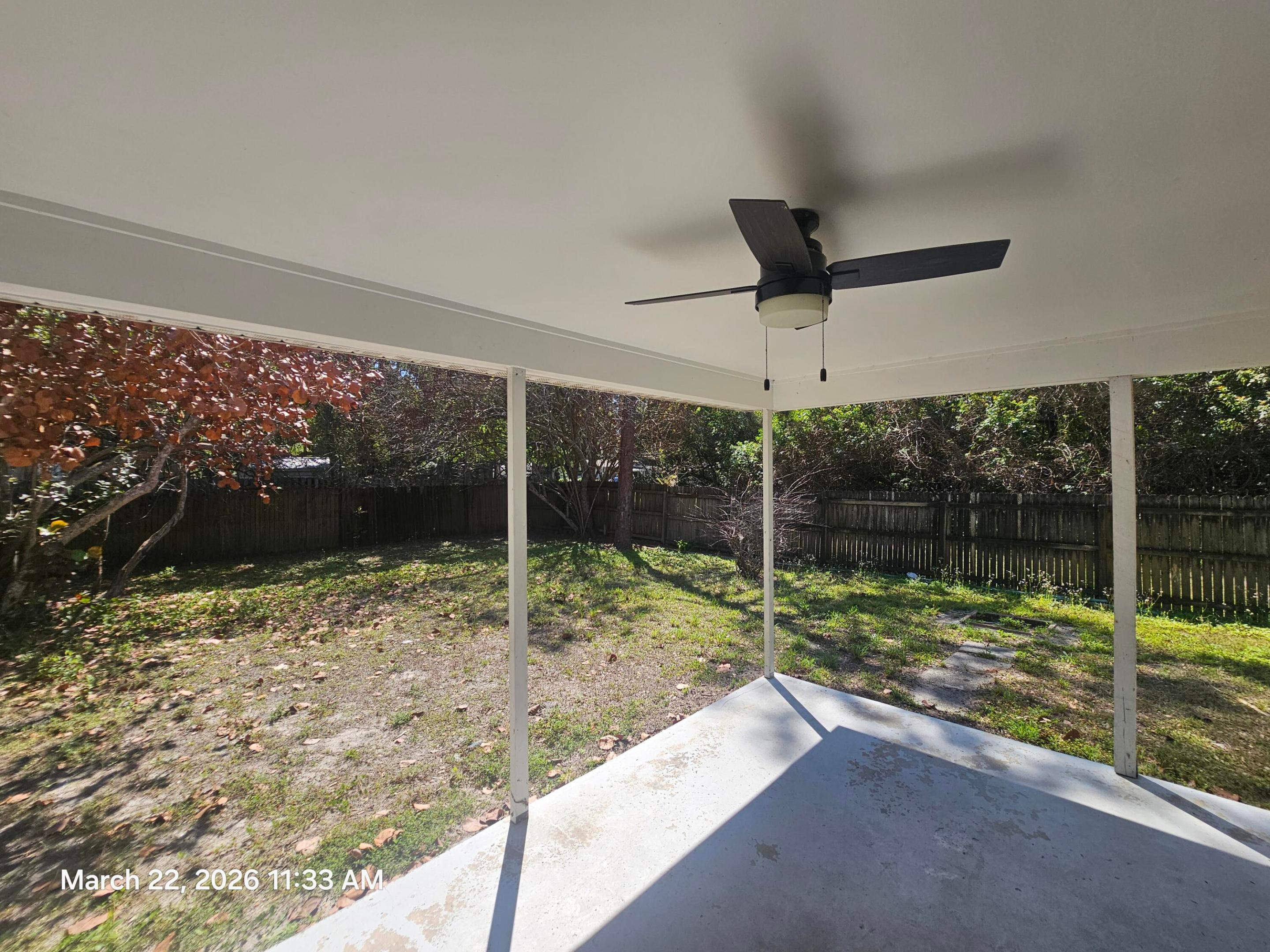 VILLAS OF VERO BEACH - Residential Lease