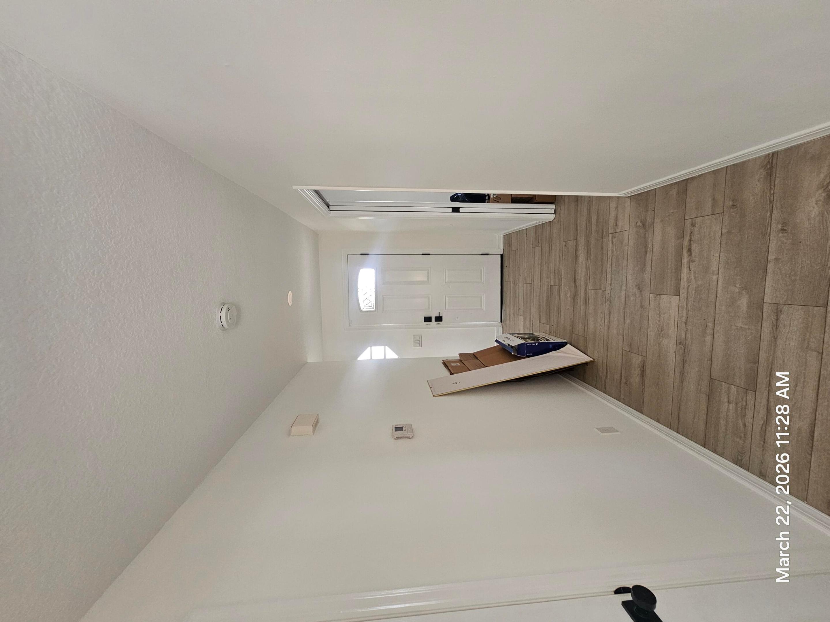 VILLAS OF VERO BEACH - Residential Lease