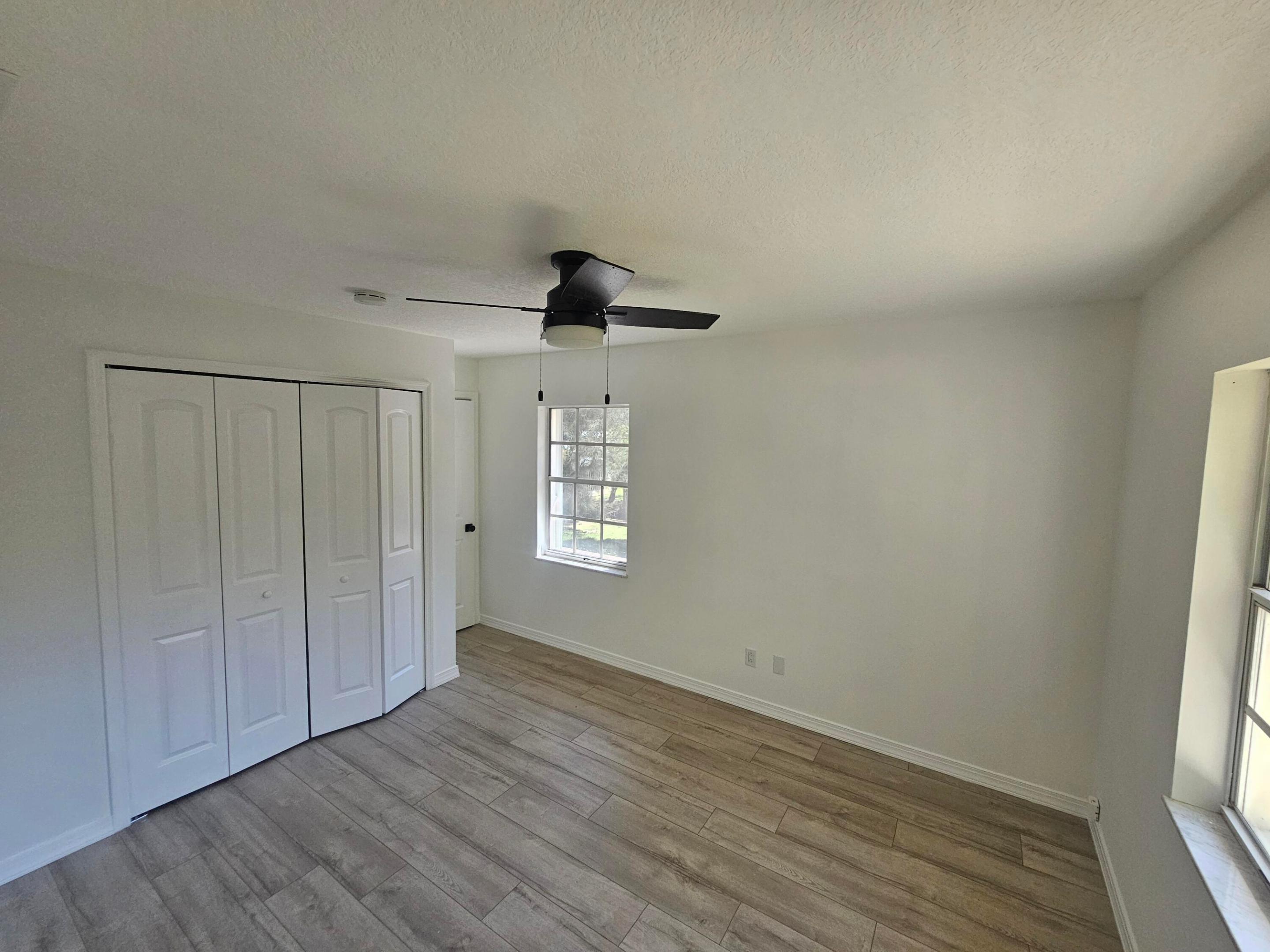 VILLAS OF VERO BEACH - Residential Lease