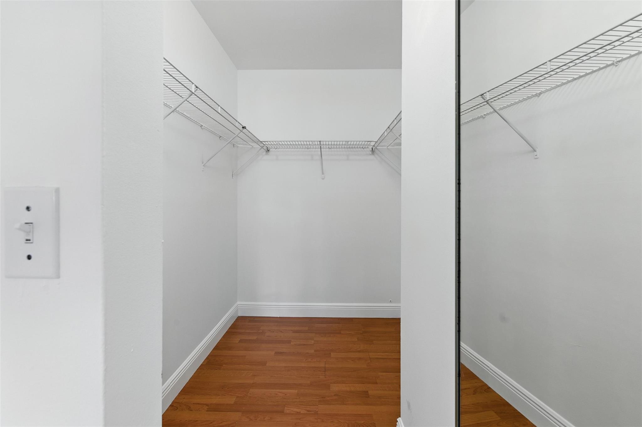 PINE LAKE /  CONDO 141 - Residential Lease