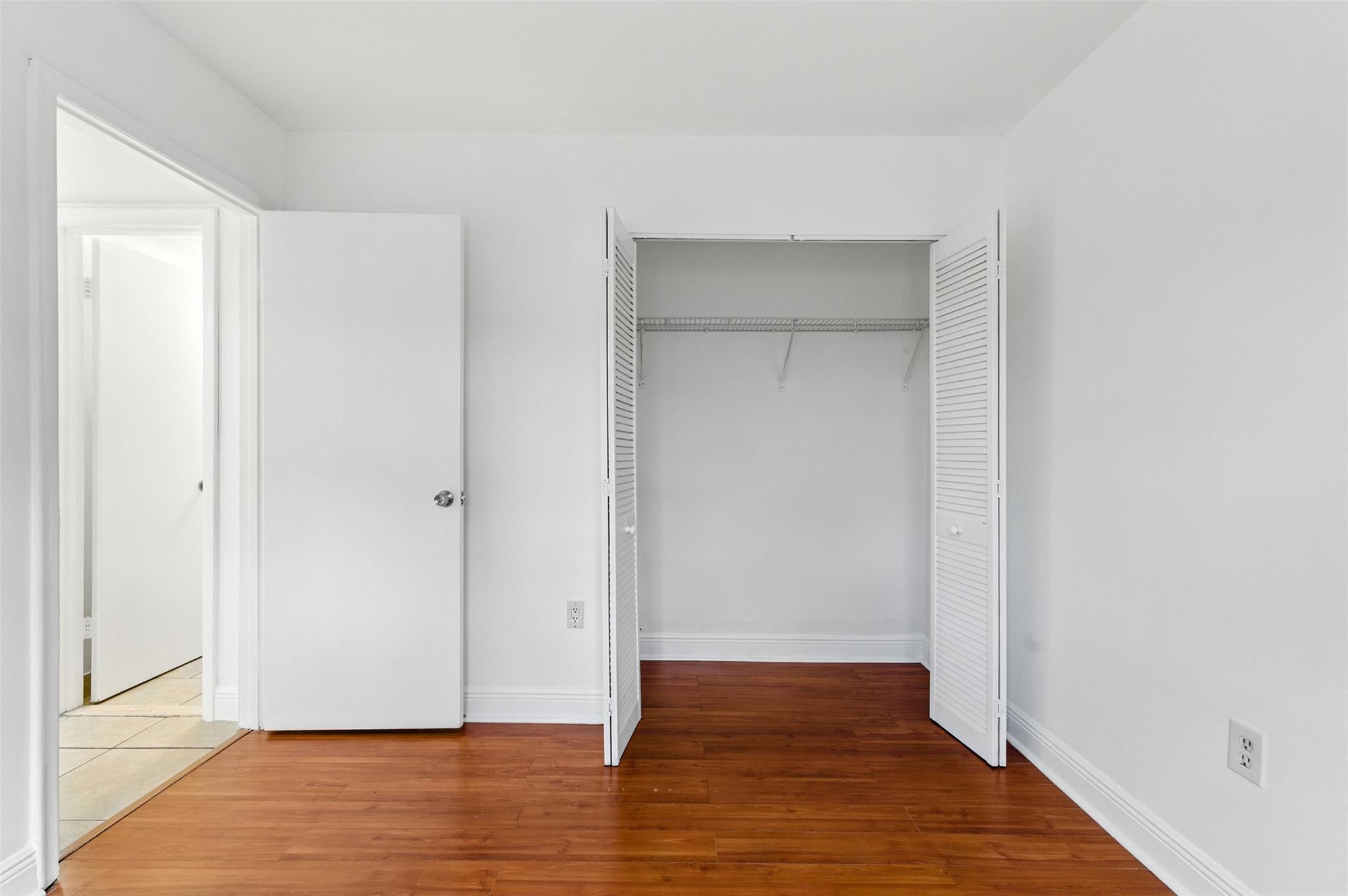 PINE LAKE /  CONDO 141 - Residential Lease