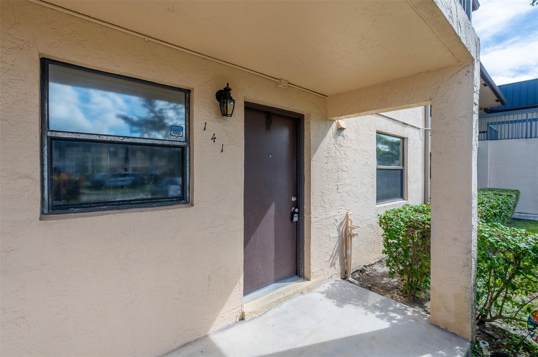 PINE LAKE /  CONDO 141 - Residential Lease