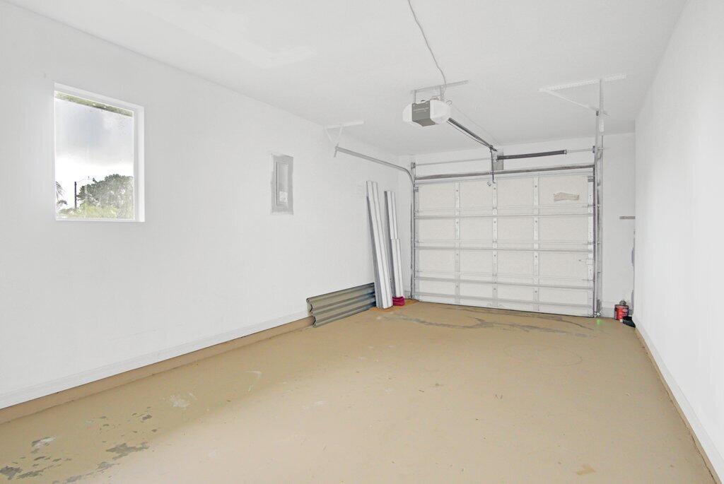 SOUTH PORT ST LUCIE UNIT 15 - Residential