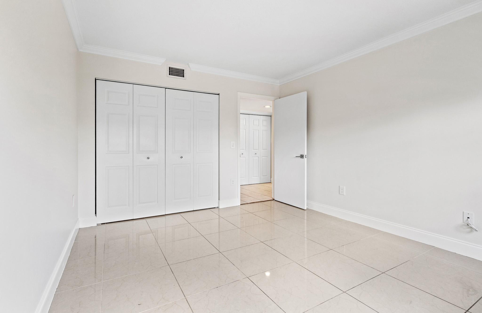 TENNIS CLUB II - Residential