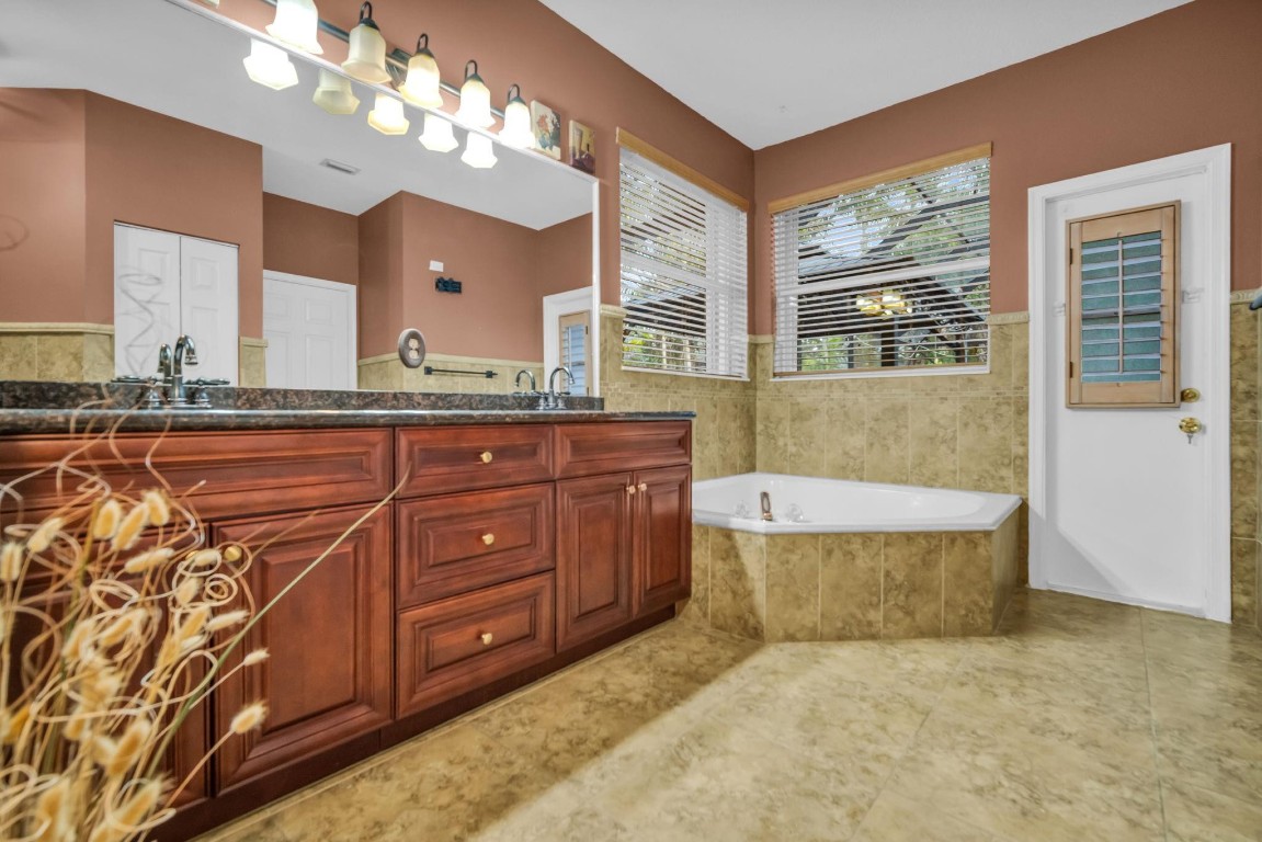 Coral Creek - Residential