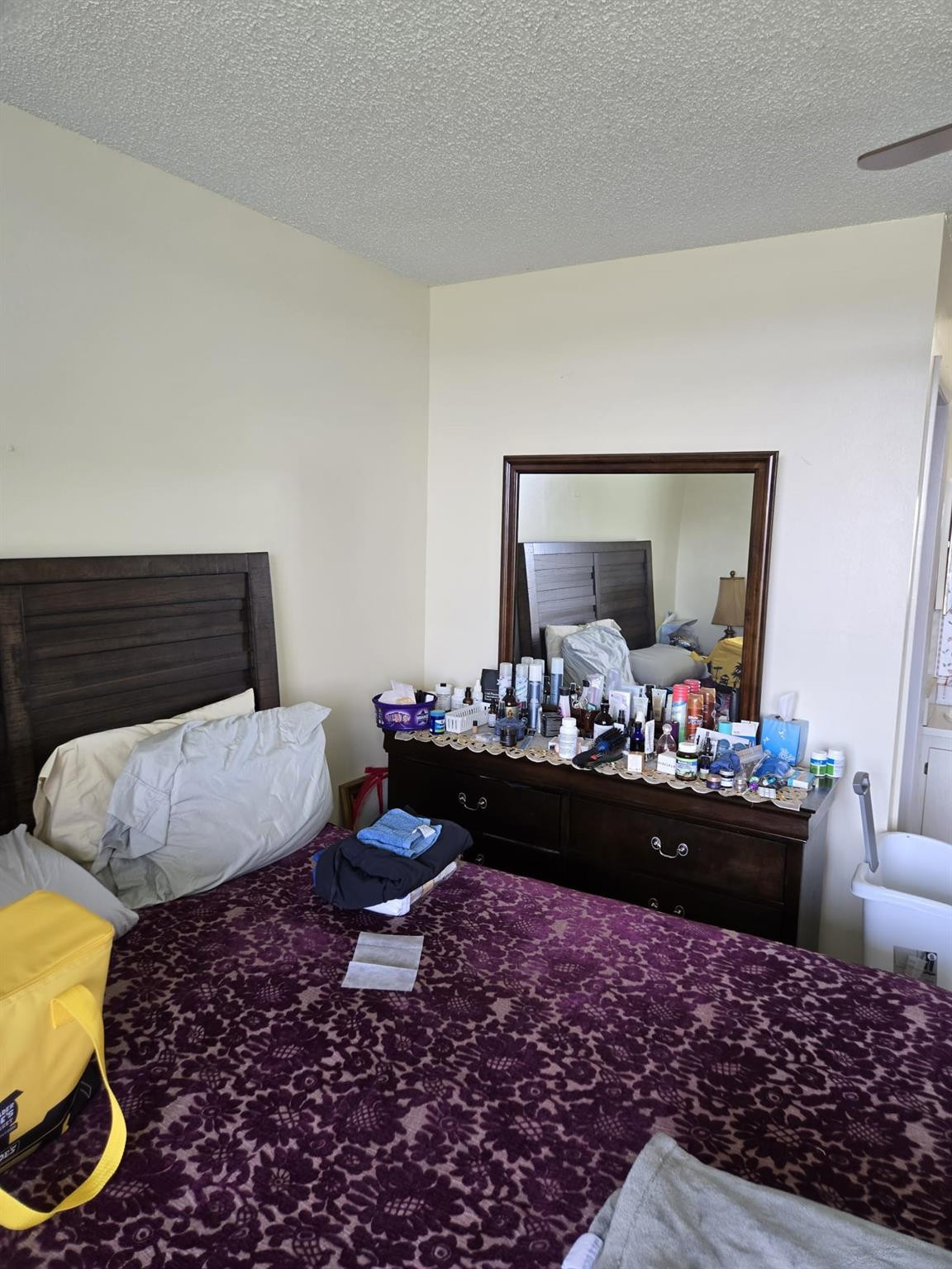 ROYAL PALM GARDENS - Residential