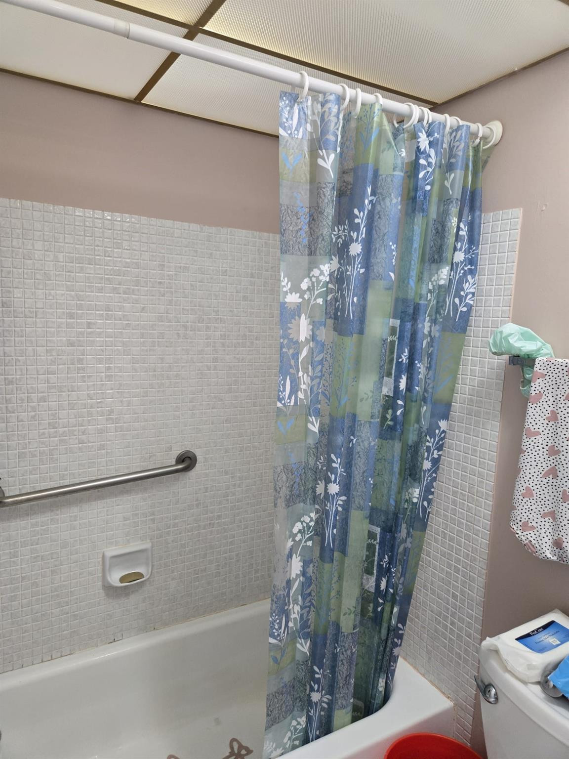 ROYAL PALM GARDENS - Residential