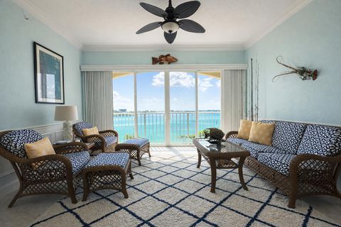 Property photo of 21 Harbour Isle Drive W Ph02, Fort Pierce, FL 34949