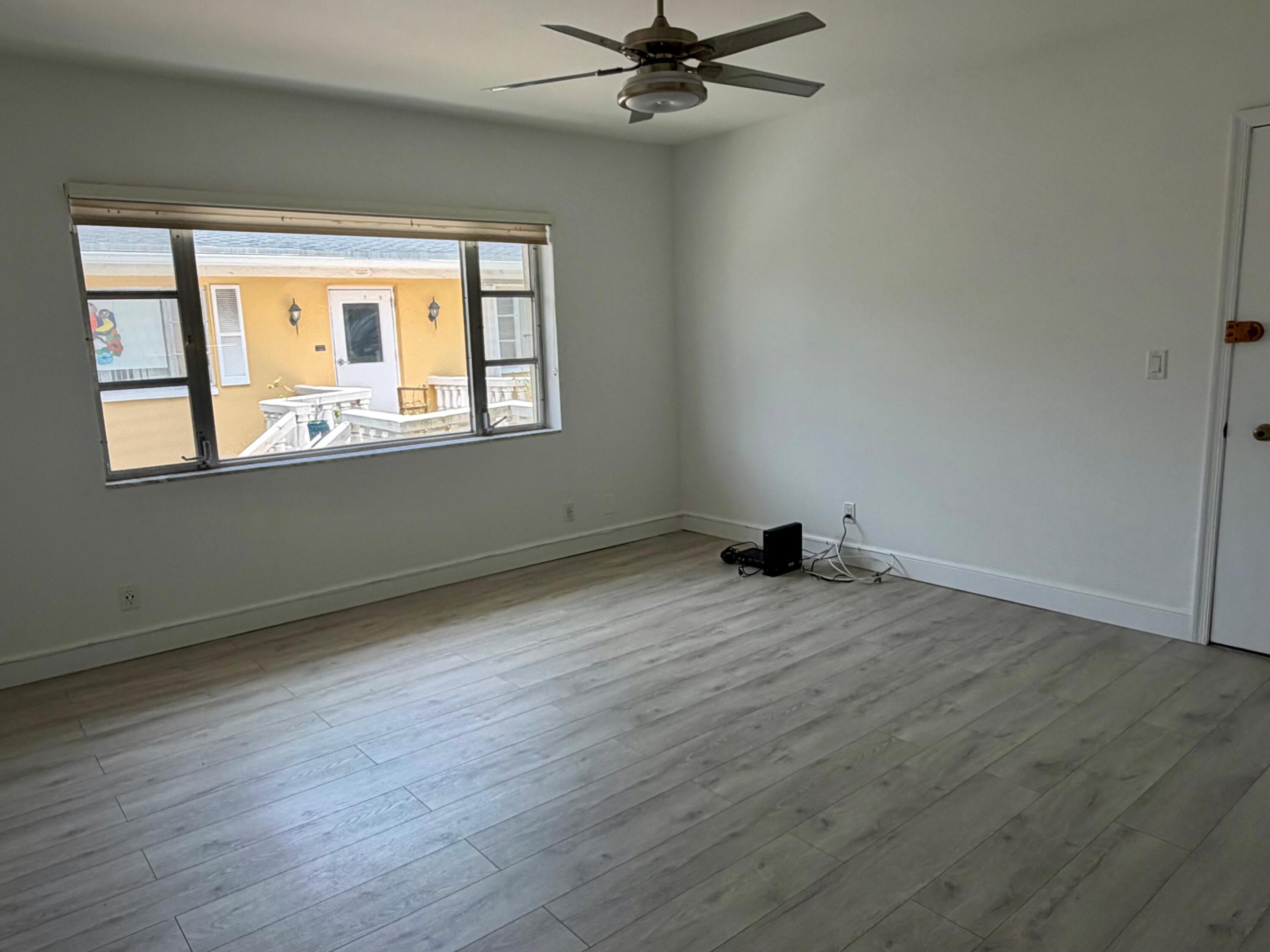 IMPERIAL POINT GARDENS CONDO - Residential Lease