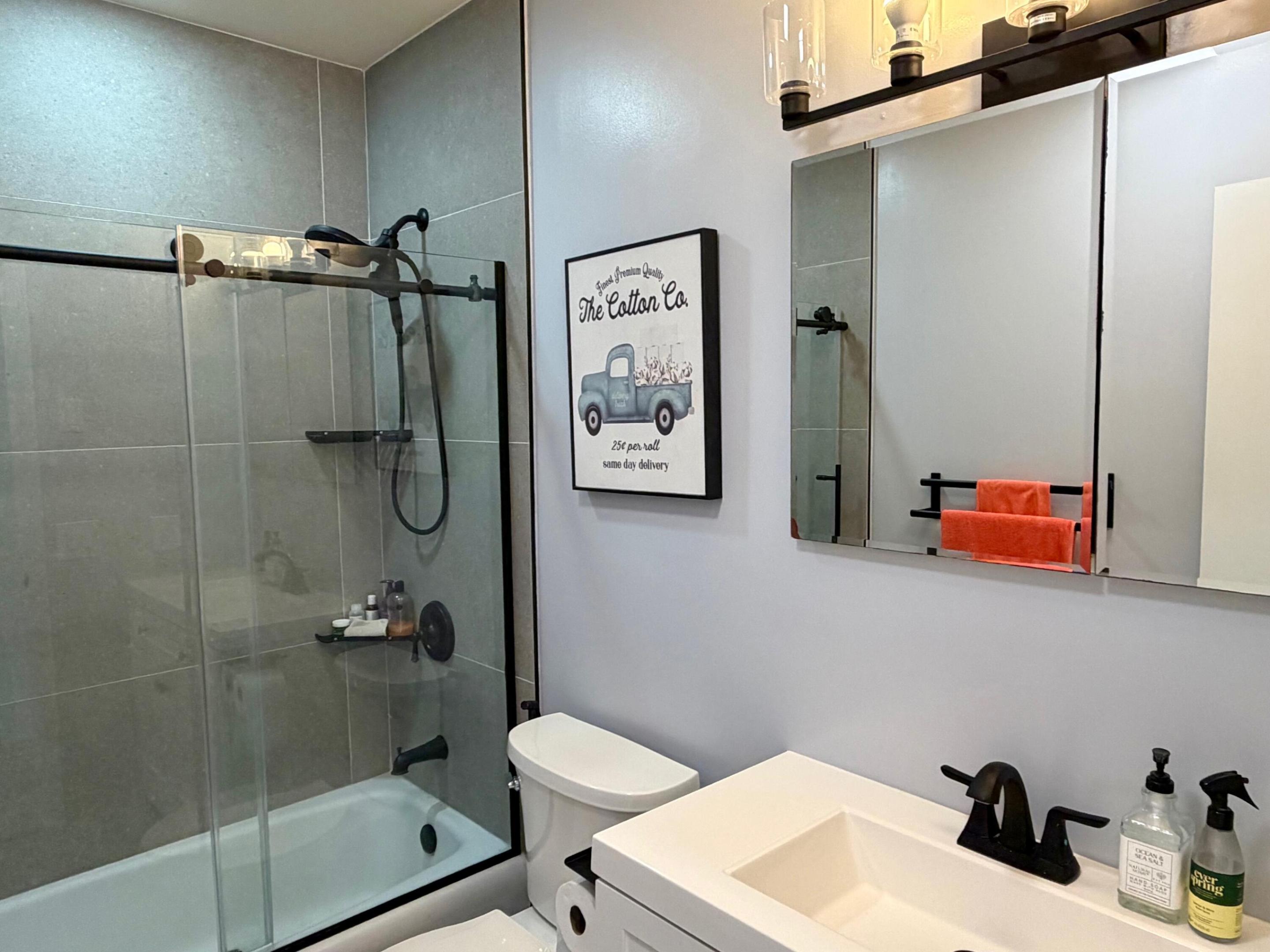 IMPERIAL POINT GARDENS CONDO - Residential Lease