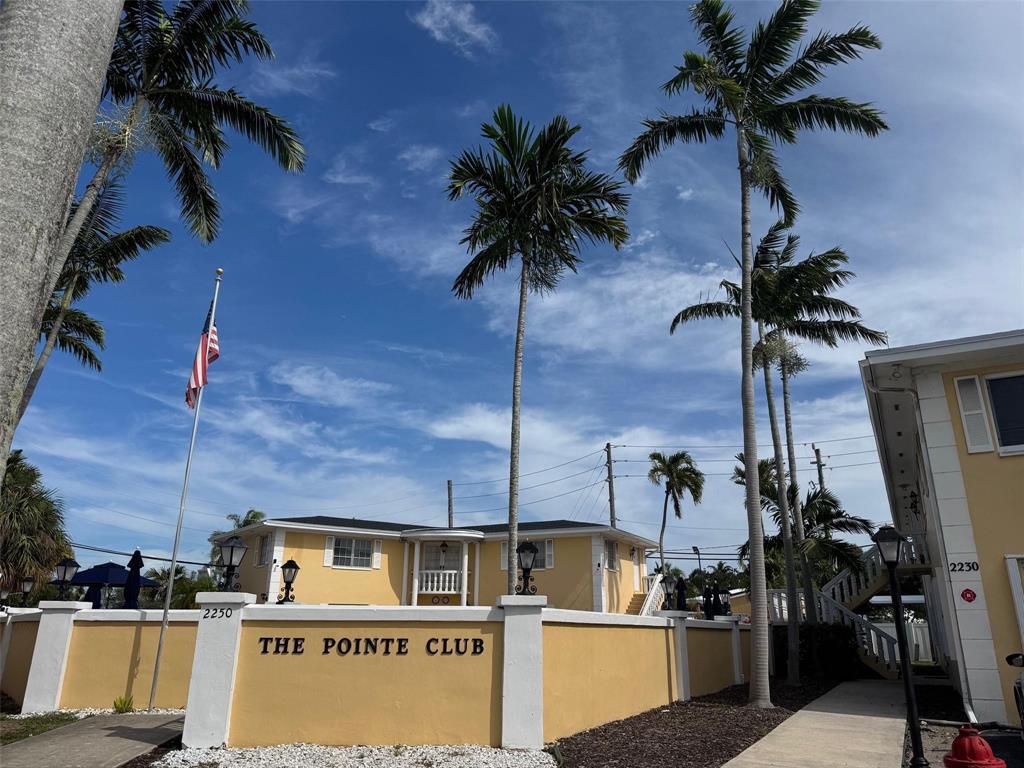 IMPERIAL POINT GARDENS CONDO - Residential Lease