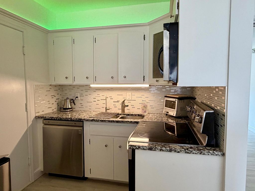 Photo of 5700 NE 22nd Way #329, Fort Lauderdale, FL 33308 (MLS # B26023315)