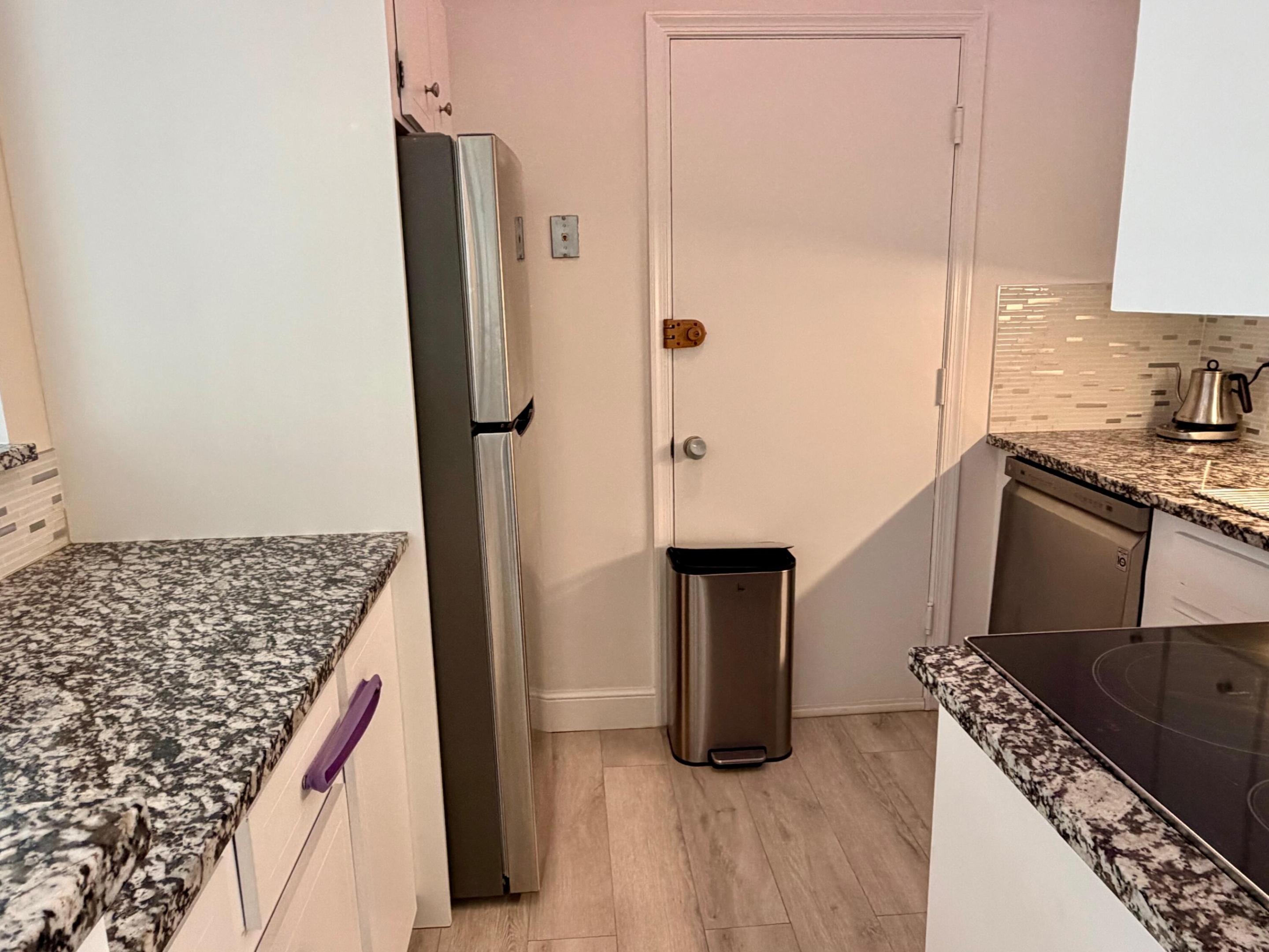 IMPERIAL POINT GARDENS CONDO - Residential Lease