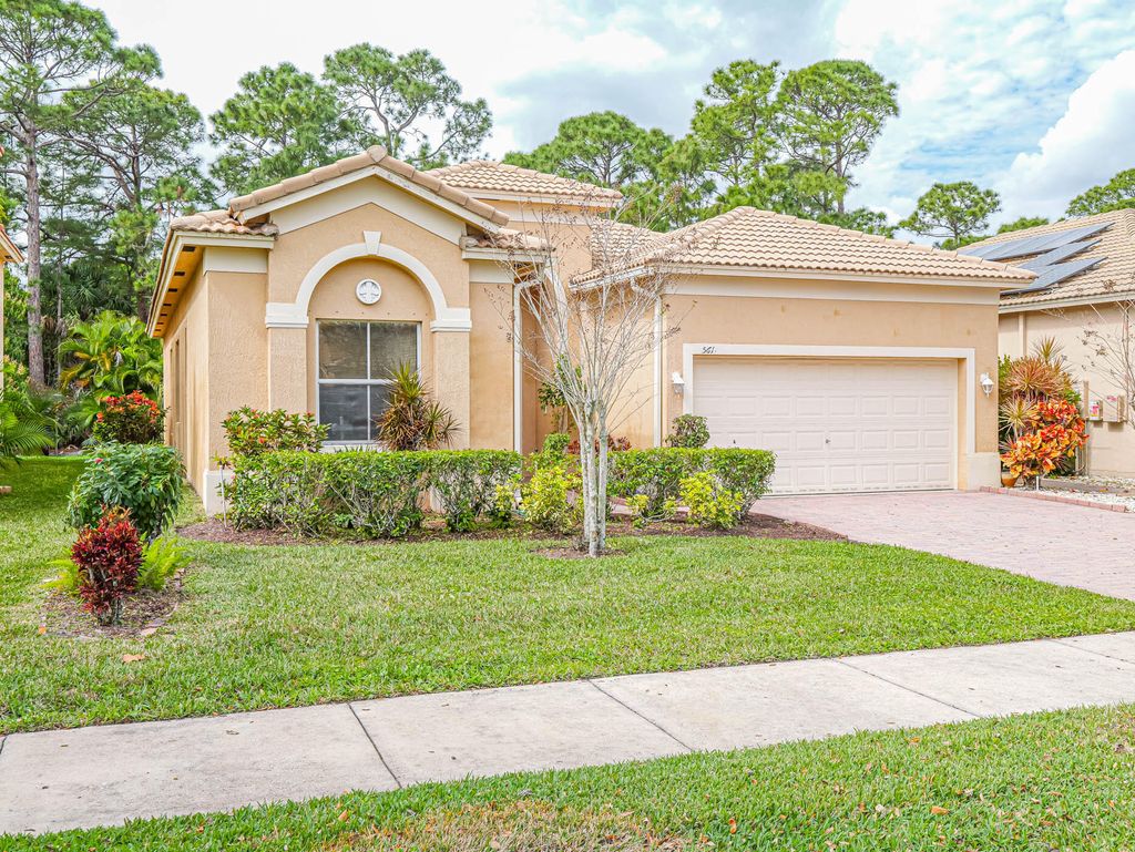 Photo of 5617 Spanish River Road, Fort Pierce, FL 34951 (MLS # R10961145)