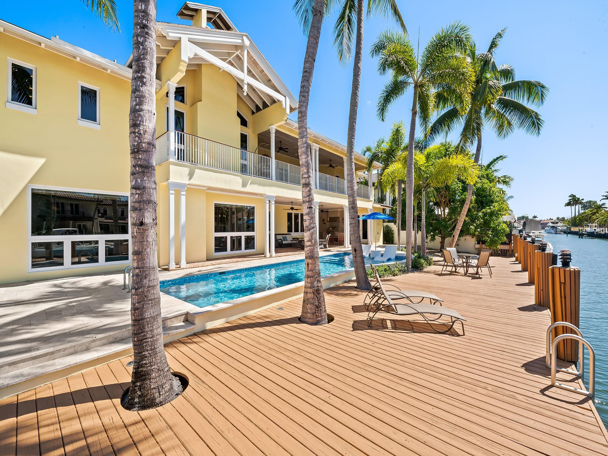 Las Olas Isles - Residential