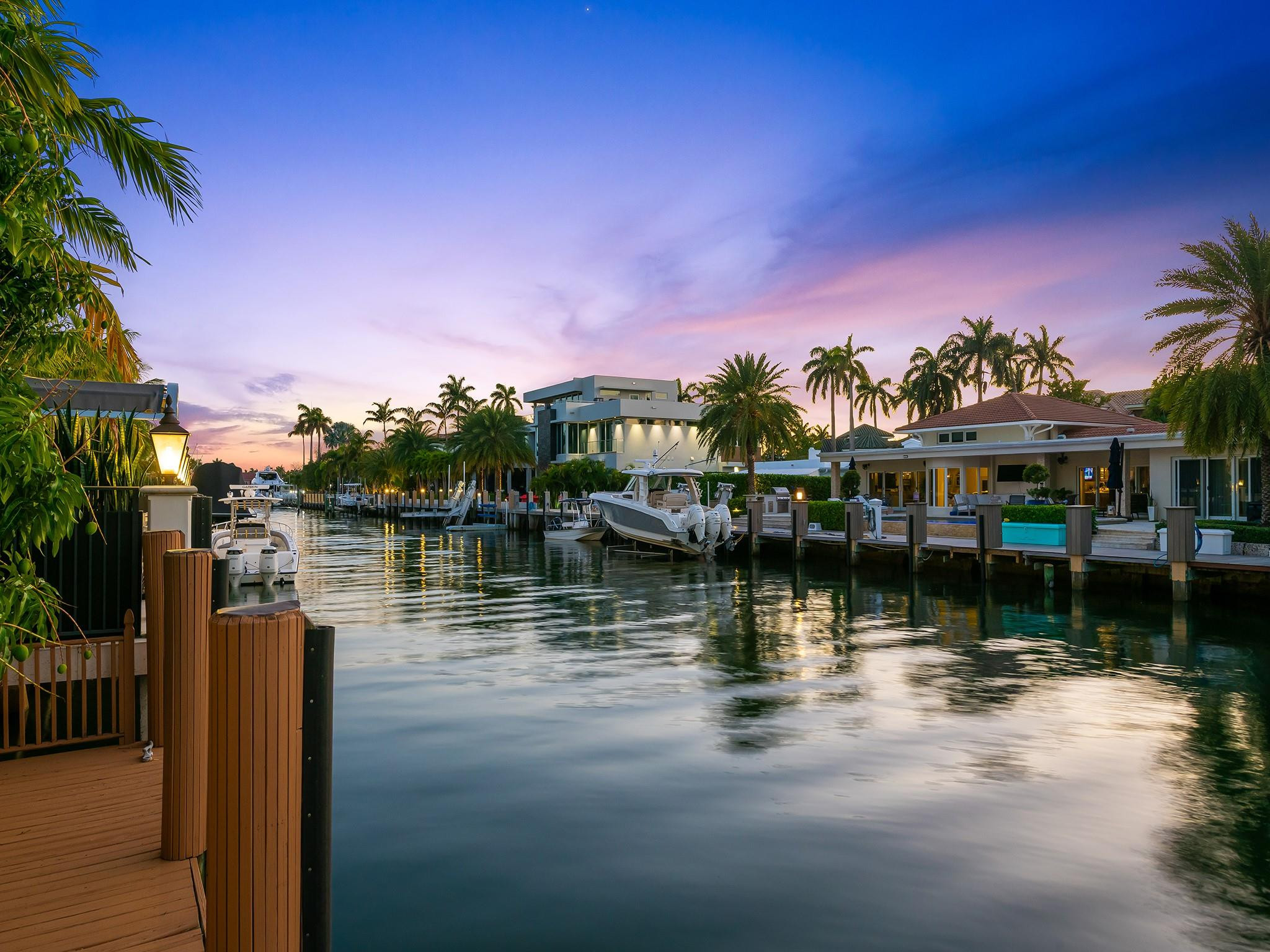 Las Olas Isles - Residential
