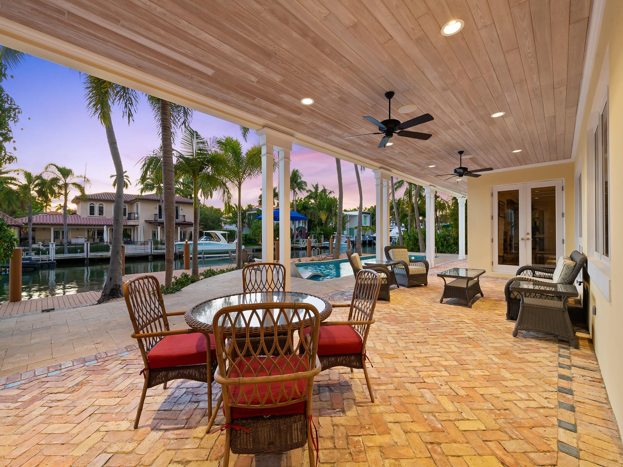 Las Olas Isles - Residential