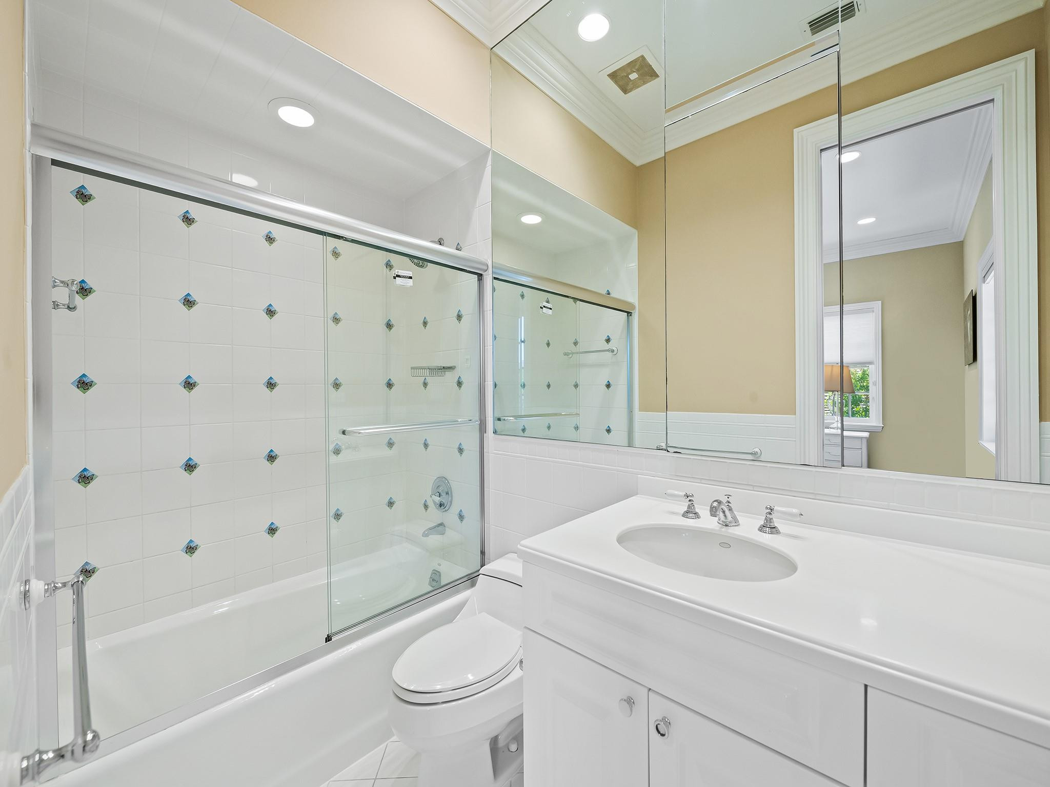 Las Olas Isles - Residential