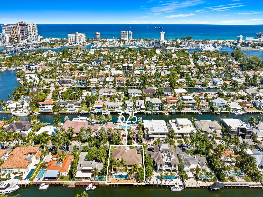 Las Olas Isles - Residential
