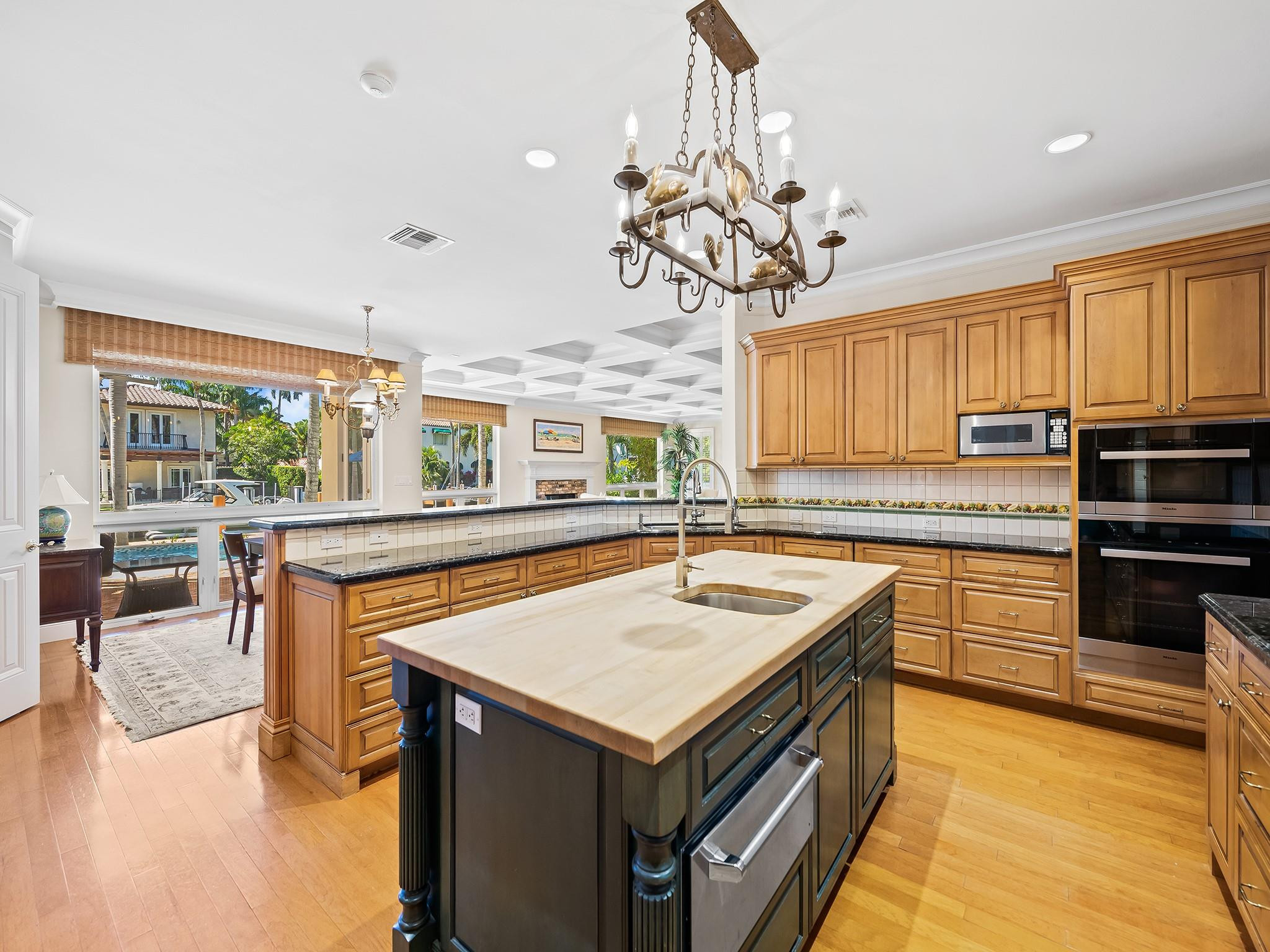 Las Olas Isles - Residential