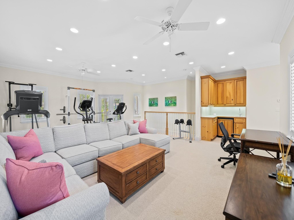 Las Olas Isles - Residential