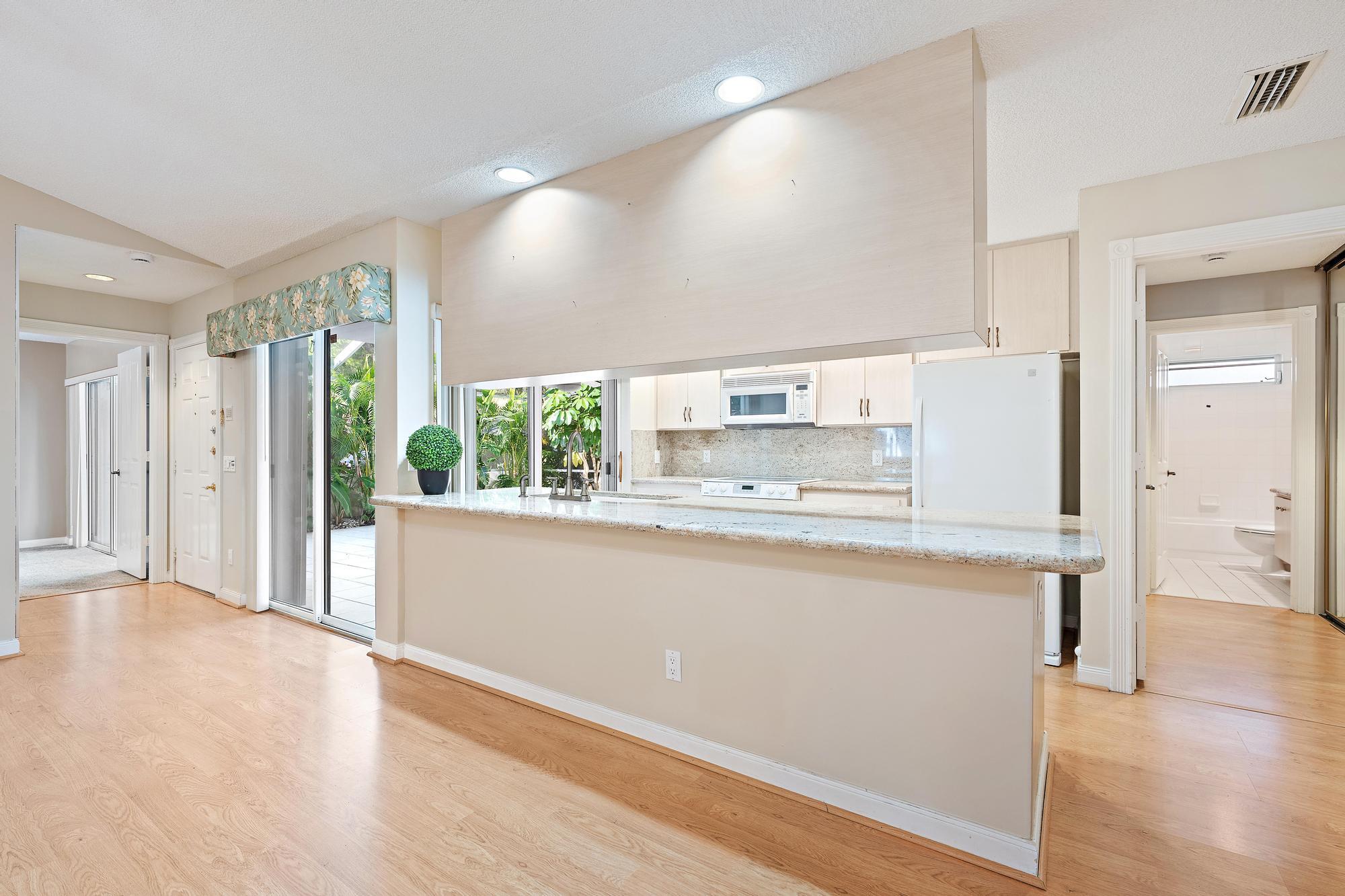 OAKS-SUNTERRACE 3 - Residential