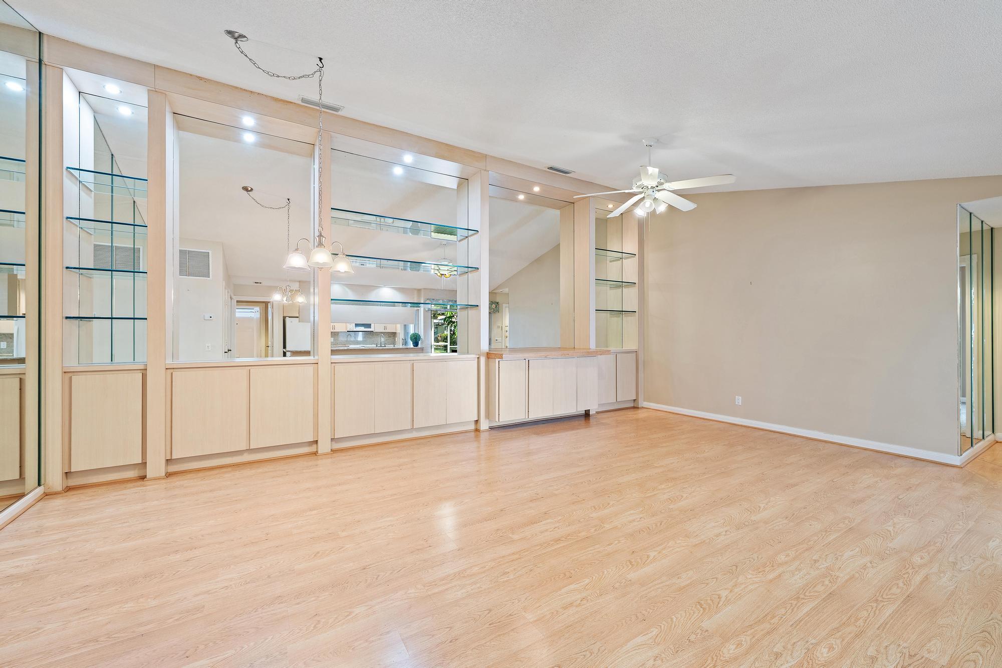 OAKS-SUNTERRACE 3 - Residential