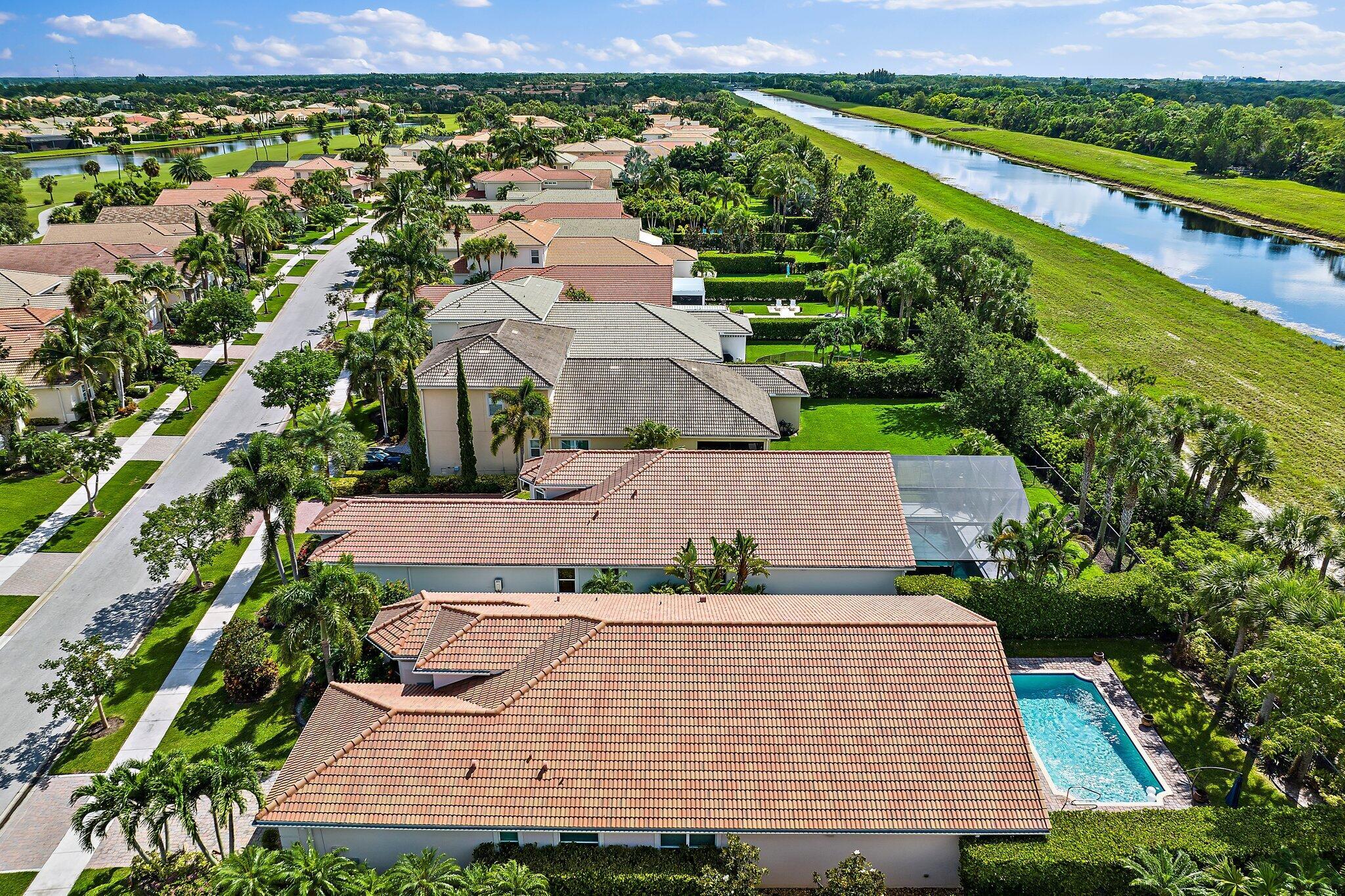 JUPITER COUNTRY CLUB POD - Residential