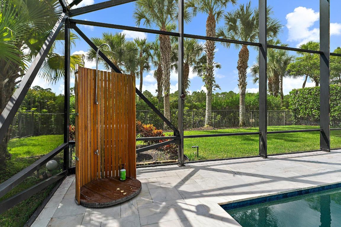 JUPITER COUNTRY CLUB POD E - Residential