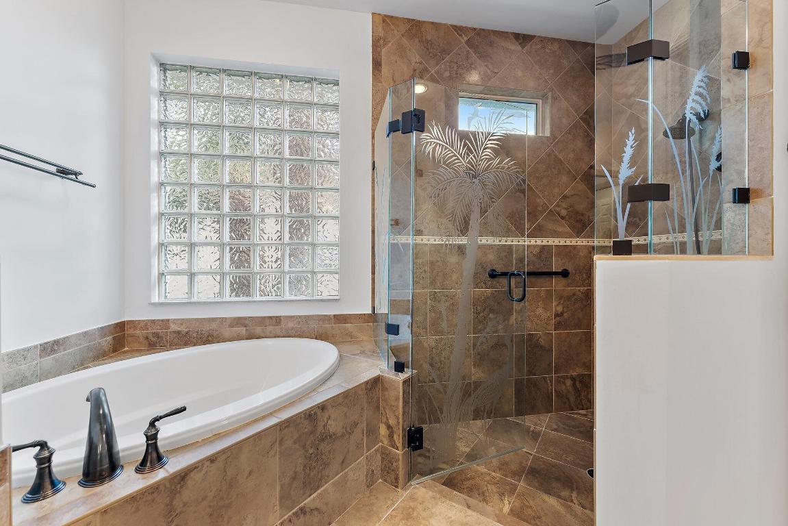 JUPITER COUNTRY CLUB POD E - Residential