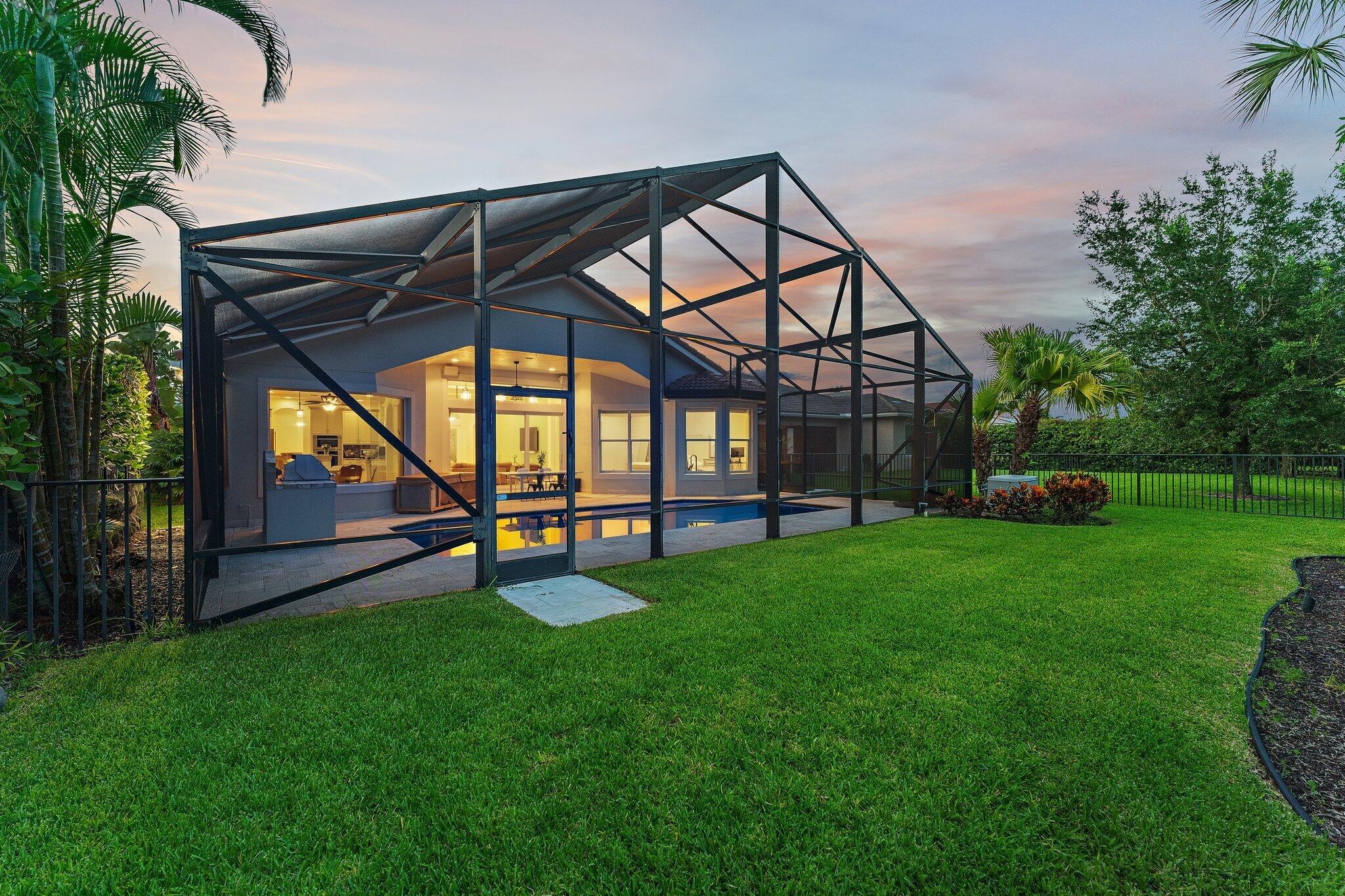 JUPITER COUNTRY CLUB POD - Residential