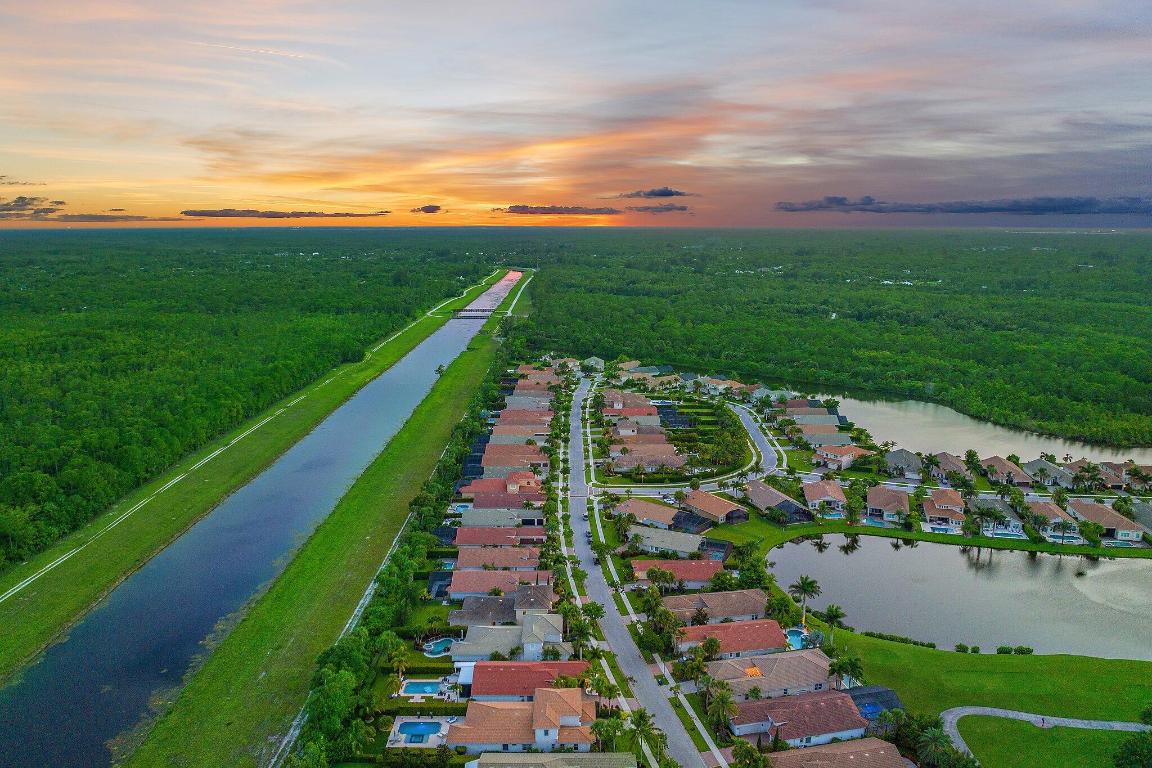 JUPITER COUNTRY CLUB POD E - Residential